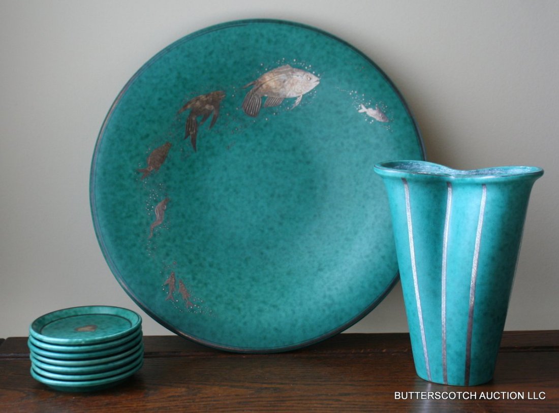 306) GUSTAVSBERG ARGENTA SILVER OVERLAY CHARGER,: 306) GUSTAVSBERG ARGENTA SILVER OVERLAY CHARGER, APPROX. 12" DIA. PLUS VASE AND 7 COASTERS