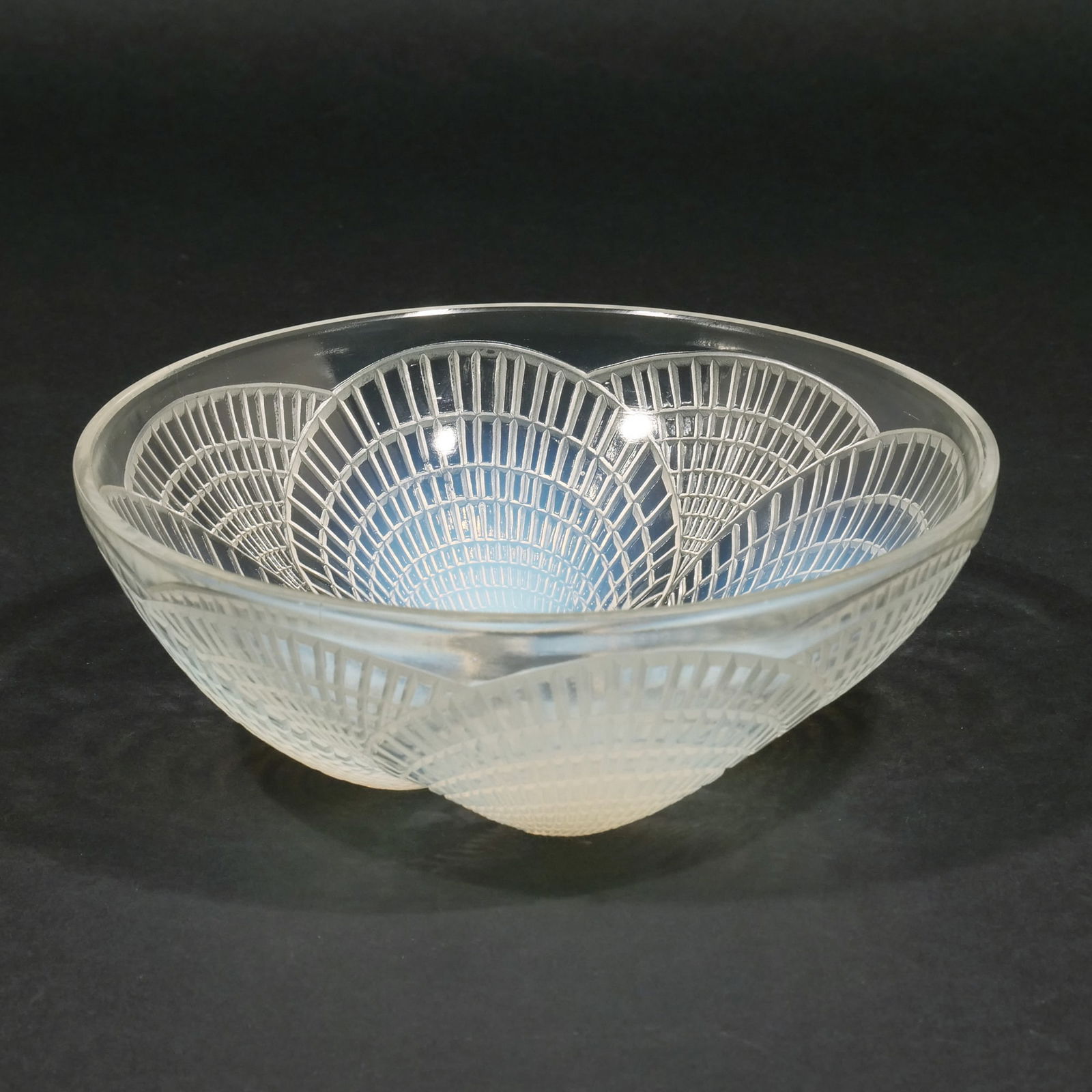 RENE LALIQUE 'COQUILLES' BOWL (1 of 6)