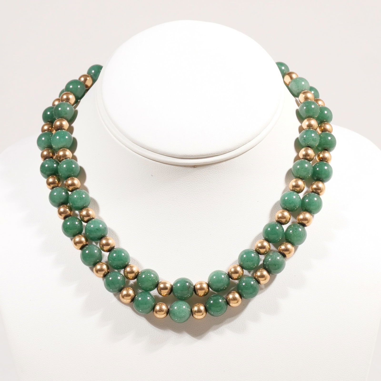 14k GOLD BEAD AND GREEN STONE NECKLACE (1 of 6)