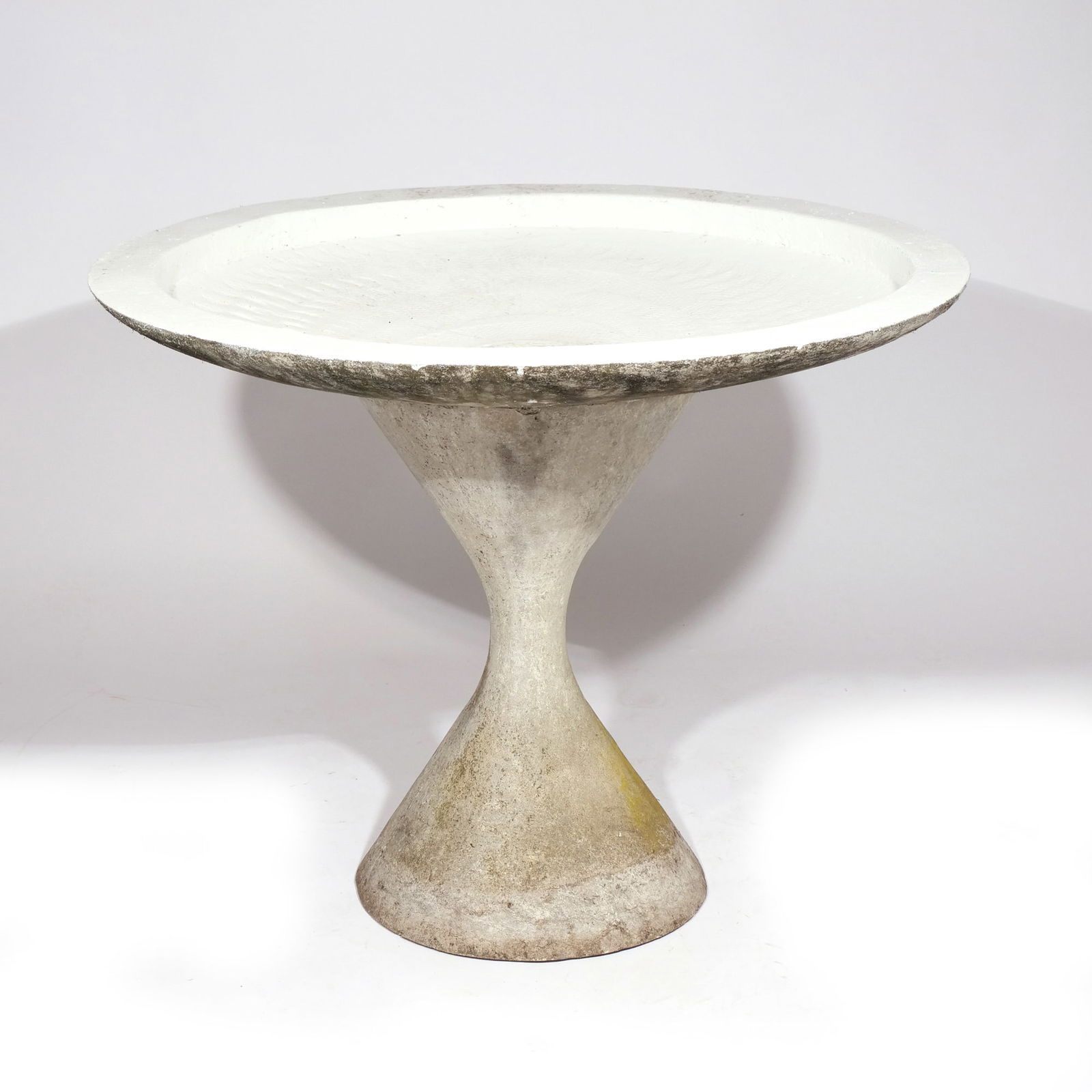 WILLY GUHL CAST STONE BIRD BATH (1 of 13)