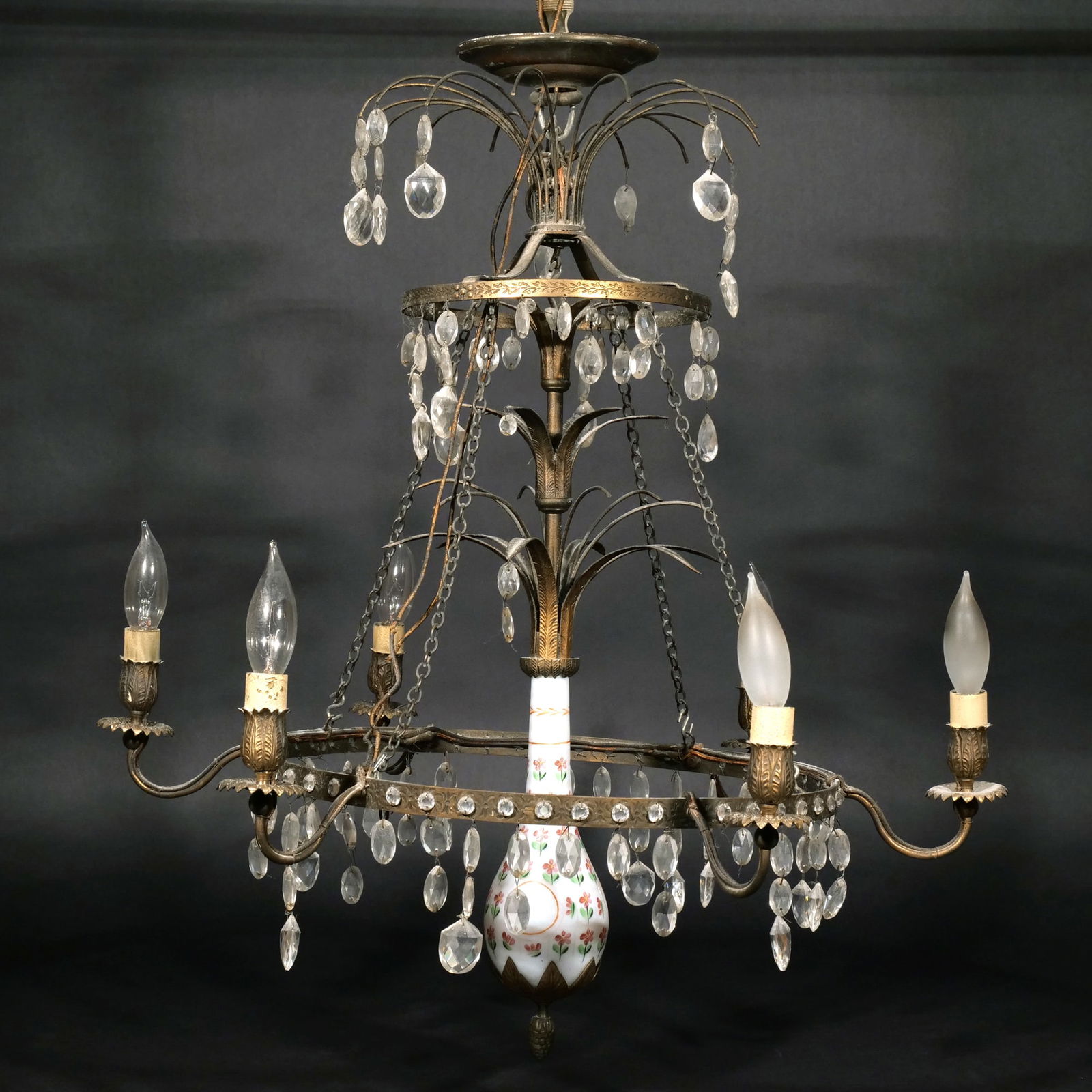REGENCY STYLE CHANDELIER (1 of 5)