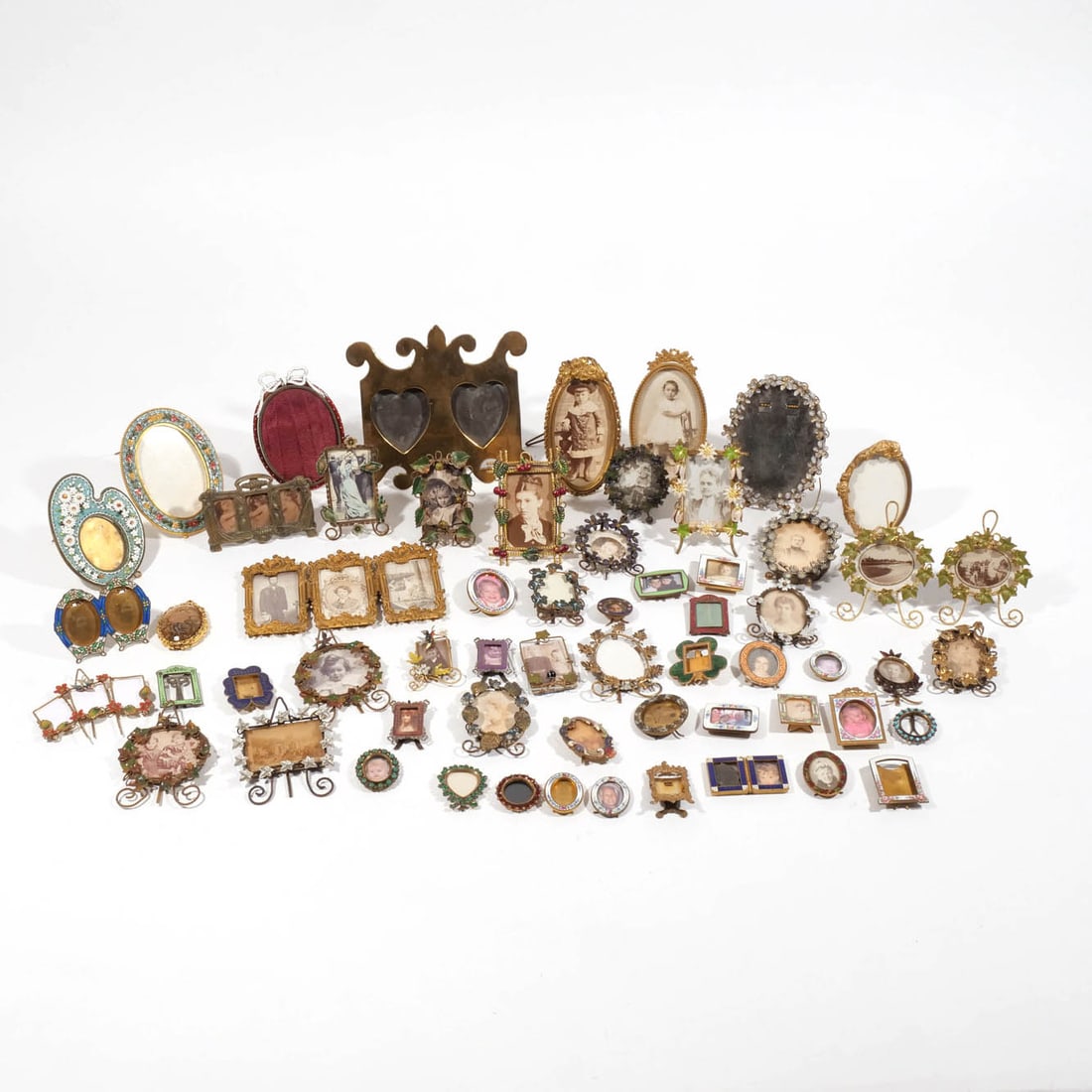 GROUP of MINI PICTURE FRAMES (1 of 10)