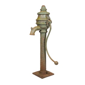 RARE CAST IRON GARDEN COW TAIL PUMP