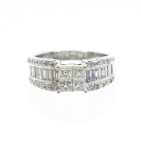 14K WHITE GOLD & DIAMOND LADY'S RING