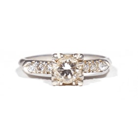 PLATINUM & DIAMOND RING