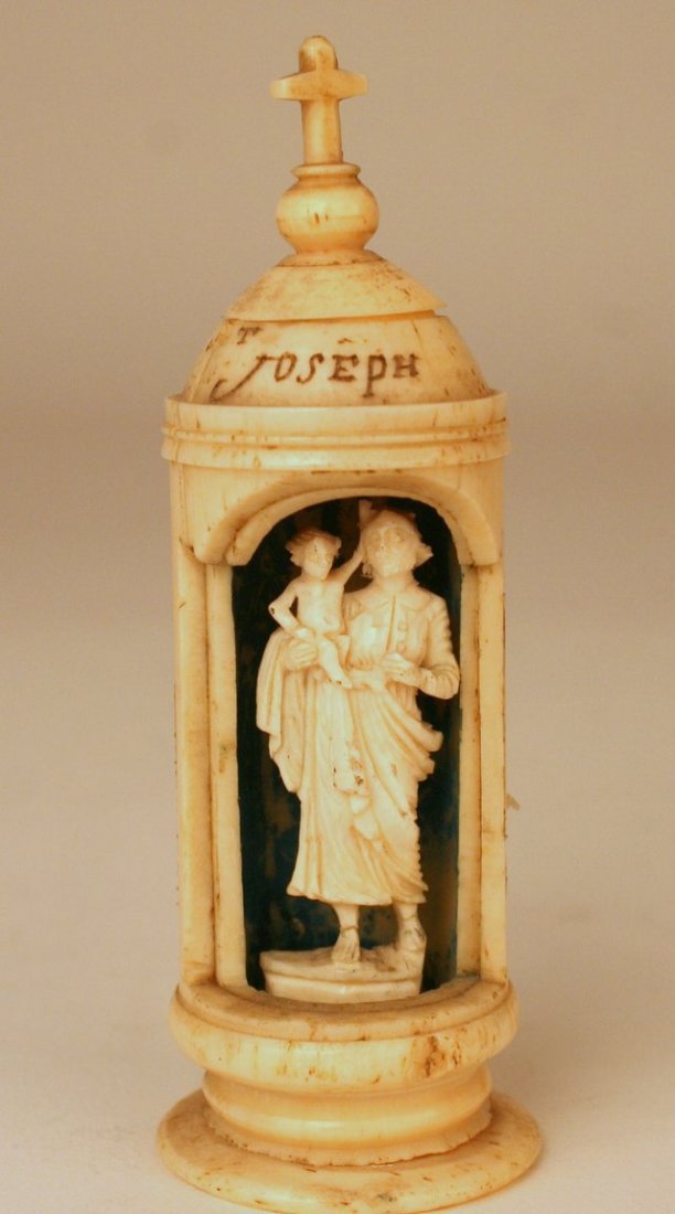 168) ANTIQUE CARVED RELIQUARY FIGURE OF ST. JOSEPH;: H: 3 ½" FIGURE UNATTACHED AT ANKLES