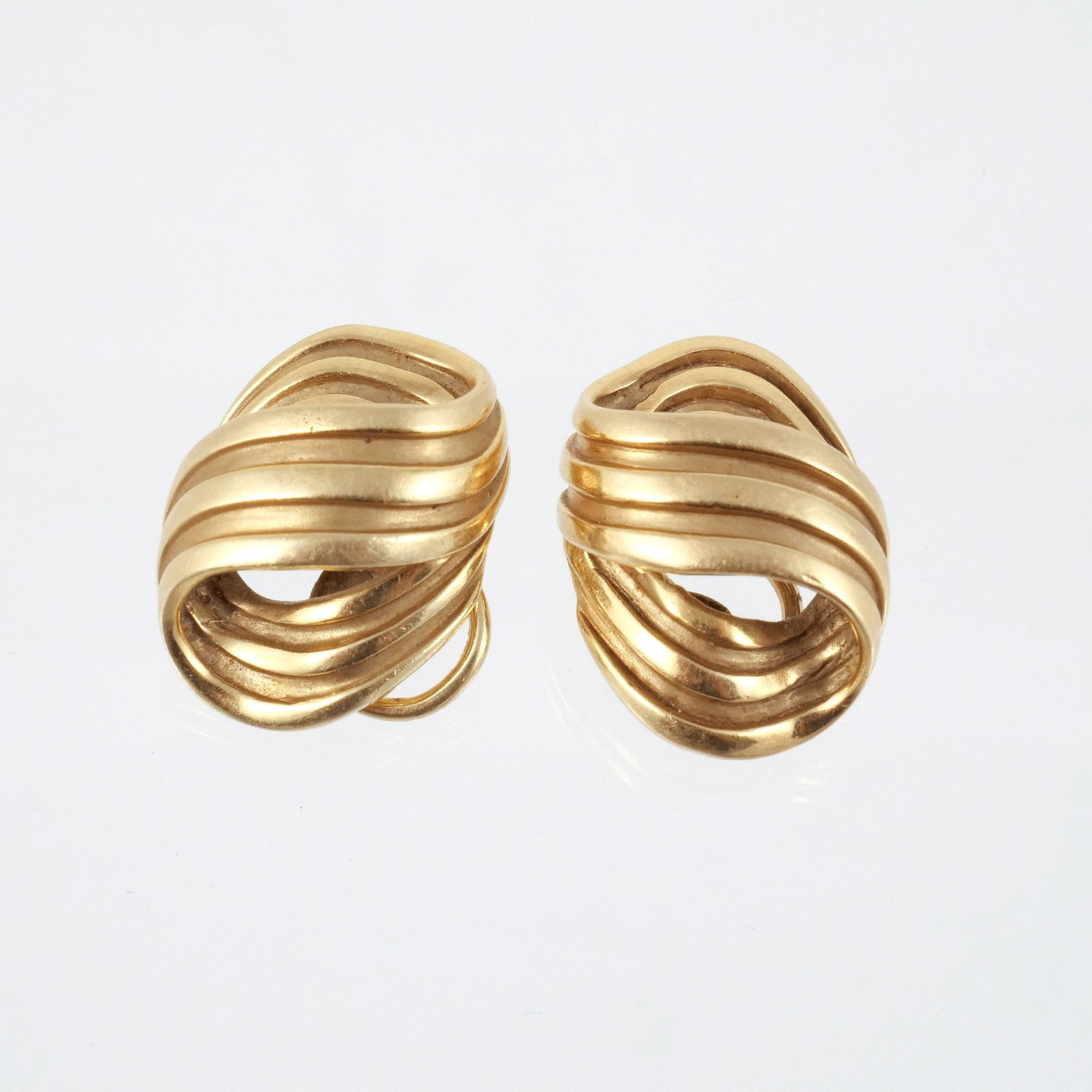 PAIR 18k GOLD CLIP EARRINGS (1 of 7)