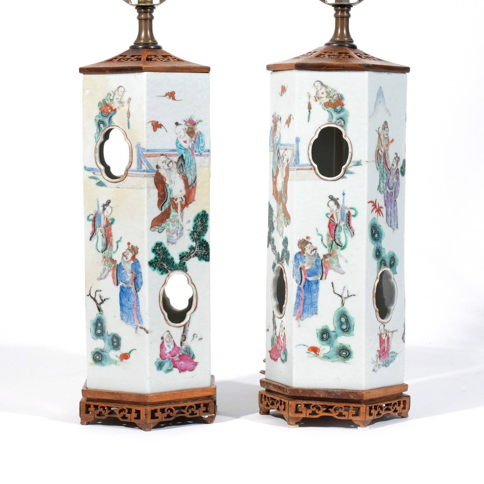PAIR CHINESE FAMILLE ROSE PORCELAIN HAT STANDS