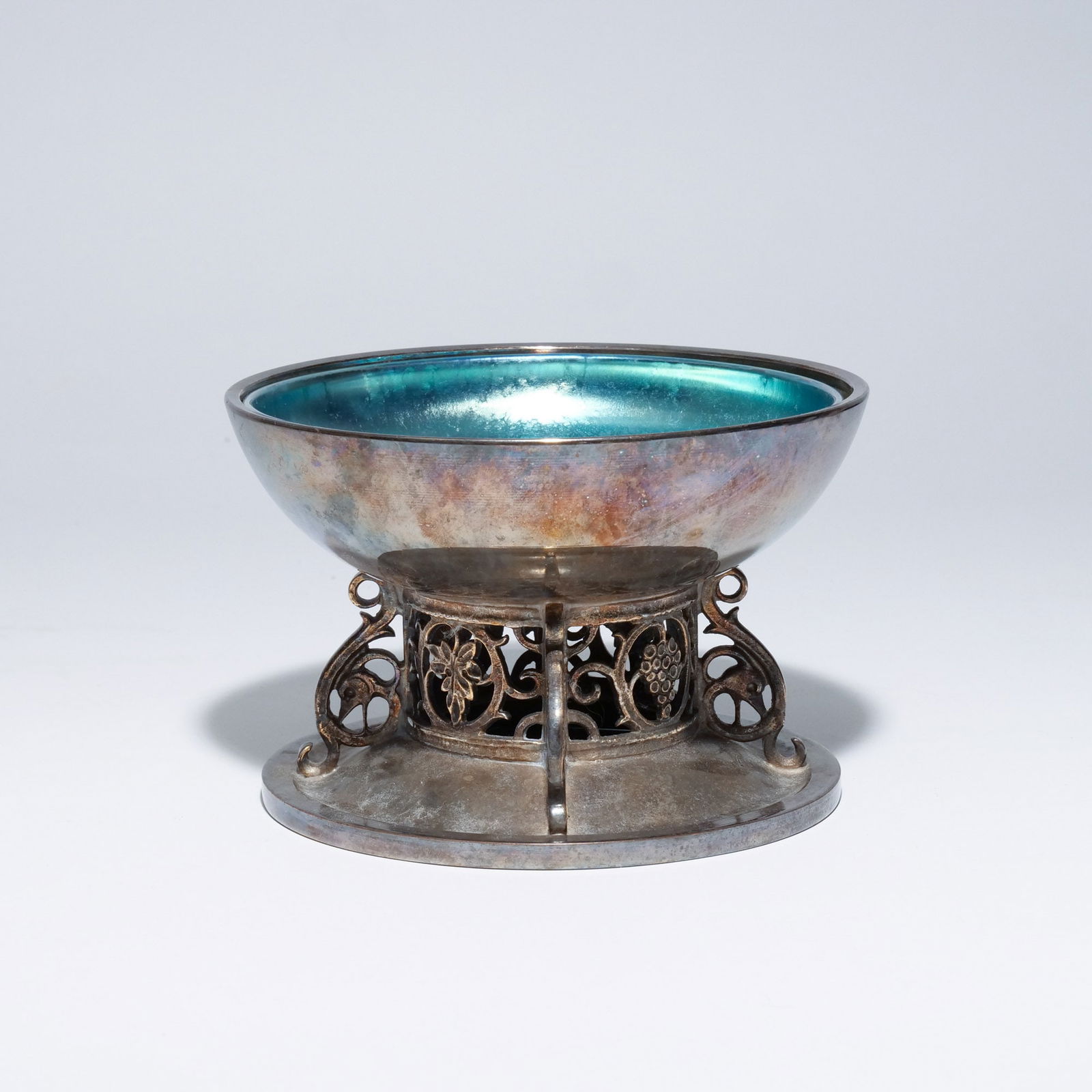 OSCAR BACH / STEUBEN CARDER CENTERPIECE (1 of 8)