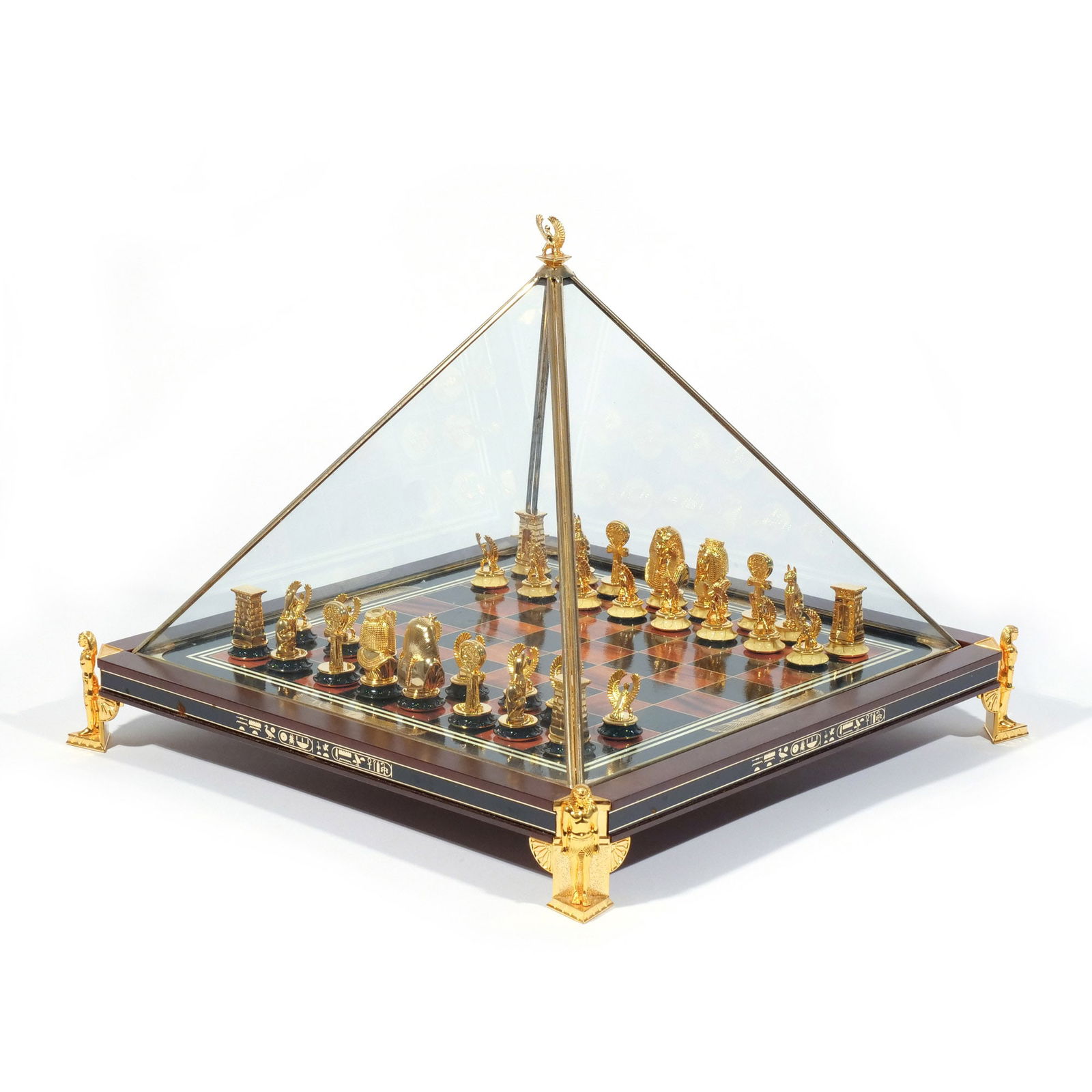 FRANKLIN MINT KING TUTANKHAMUN CHESS SET (1 of 13)