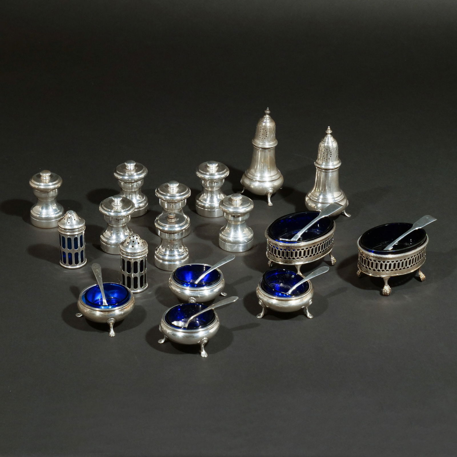 (23pc) SILVER SALT & PEPPER SHAKERS AND OTHER (1 of 8)