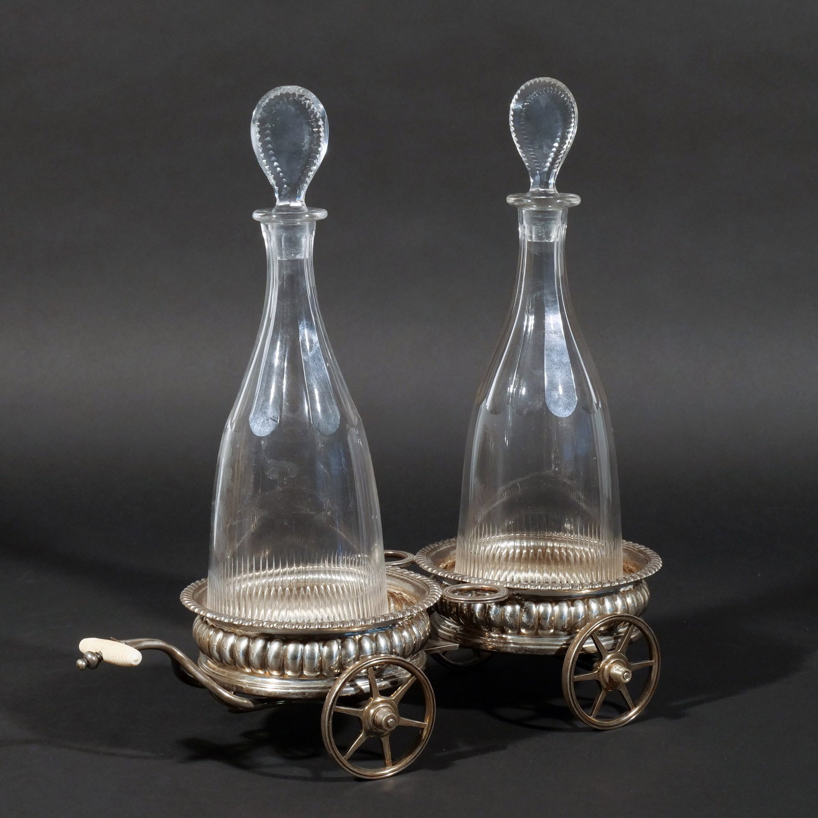 REGENCY SILVER & SILVERPLATE DECANTER WAGON (1 of 10)