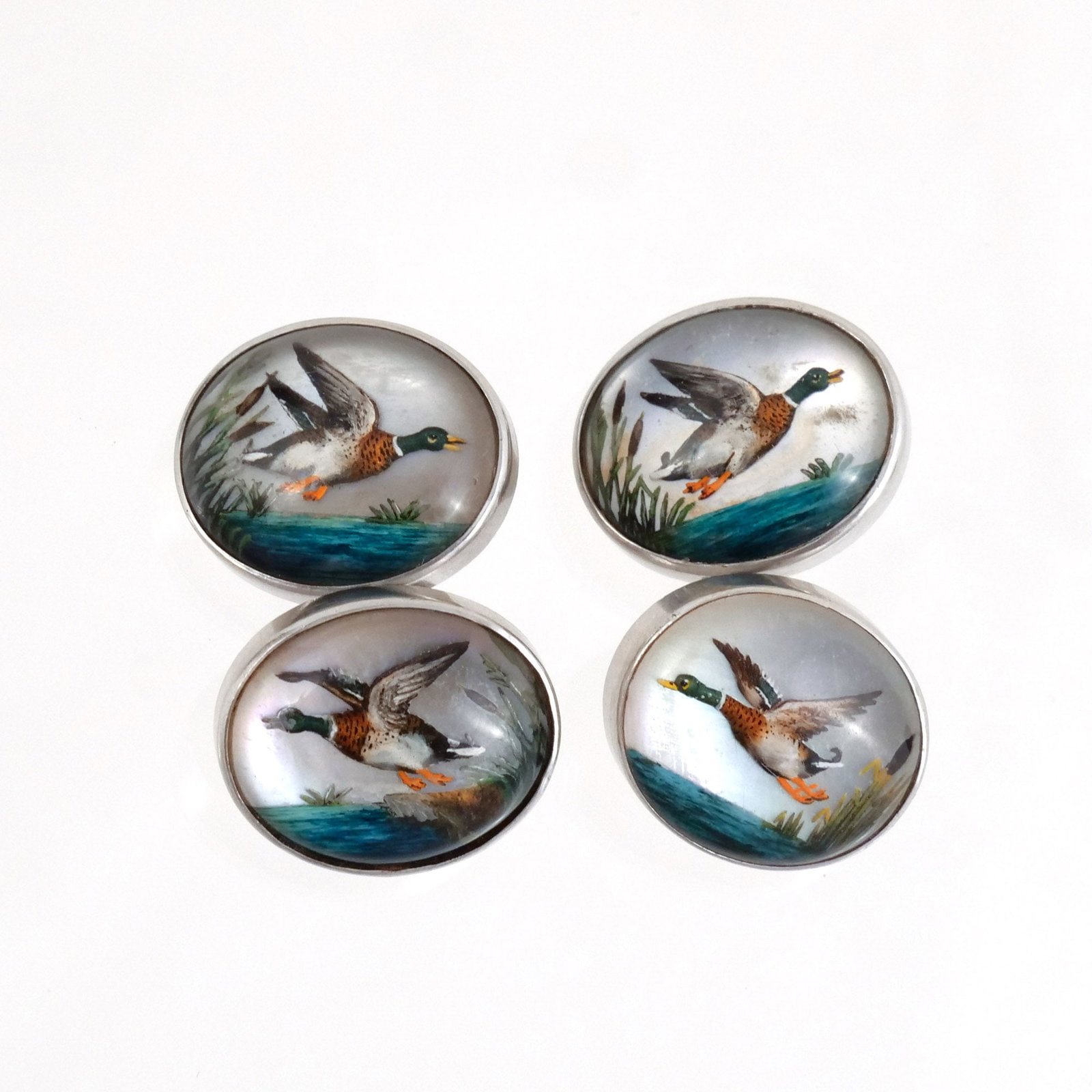 PAIR RAYMOND C. YARD REVERSE INTAGLIO CUFFLINKS (1 of 8)