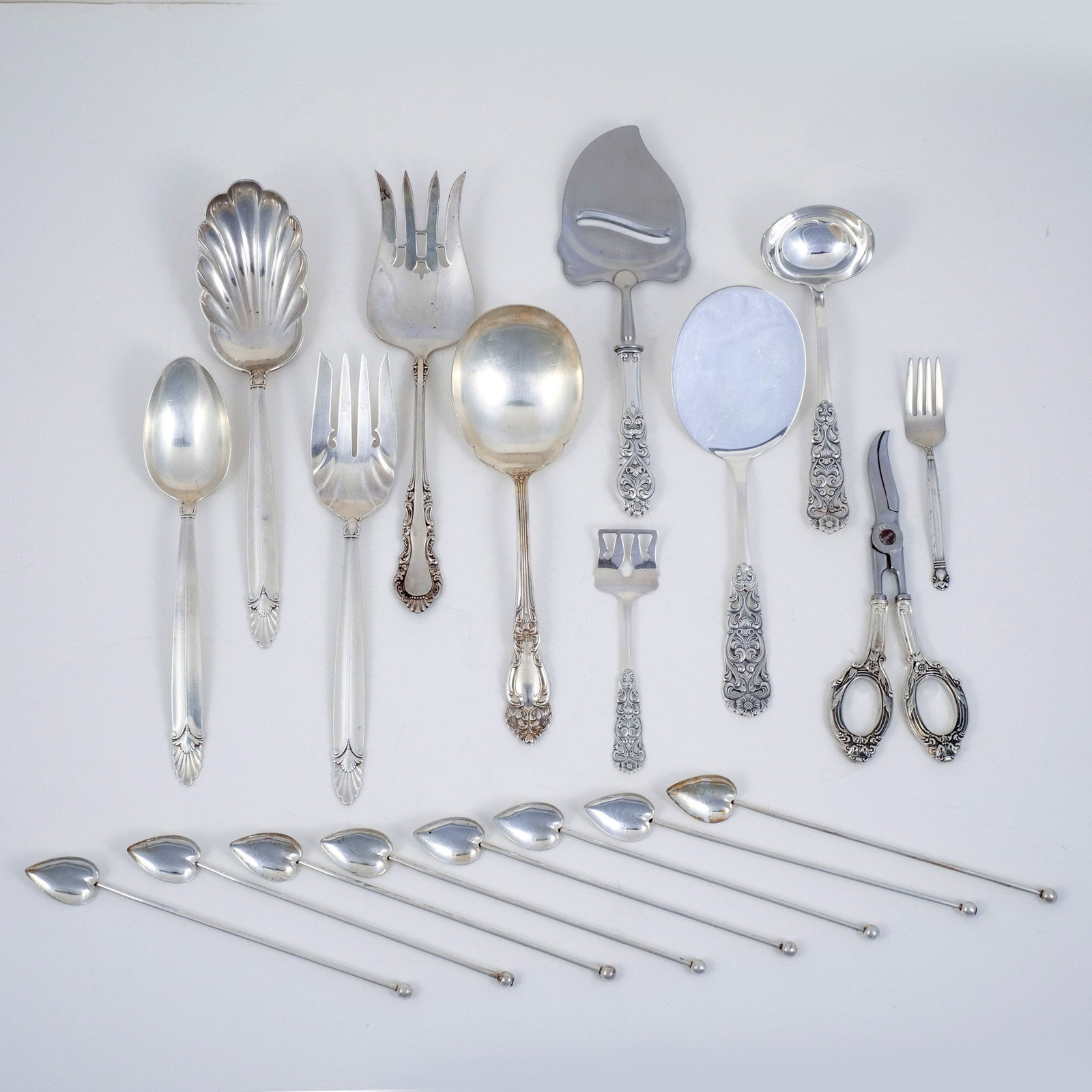 (19pc) MISC. STERLING SILVER SERVING PIECES (1 of 11)