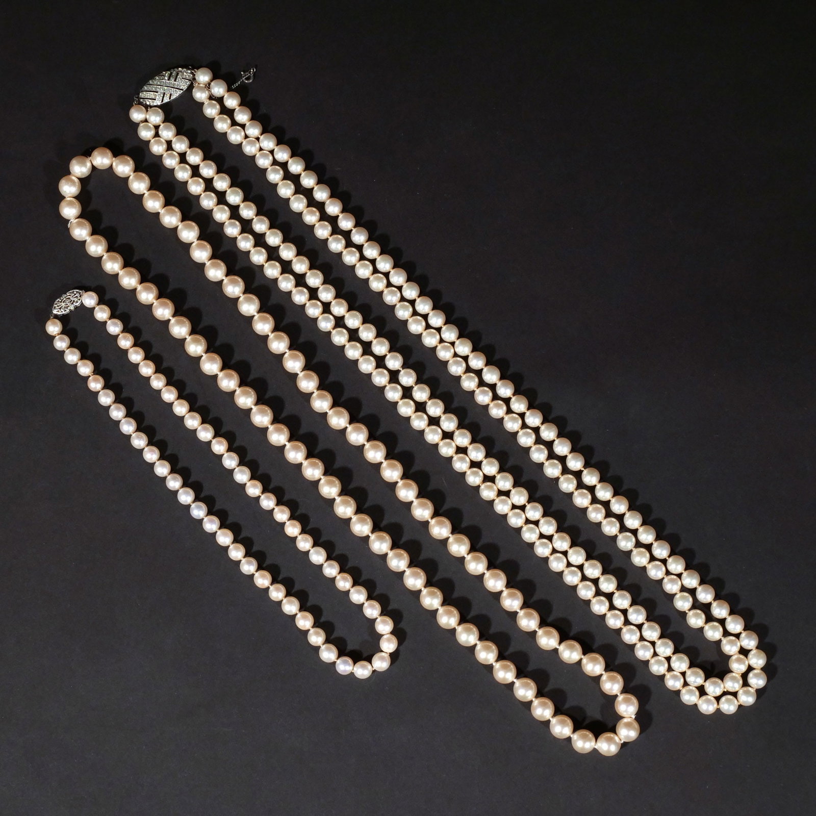 (3pc) MISC. PEARL NECKLACES (1 of 9)
