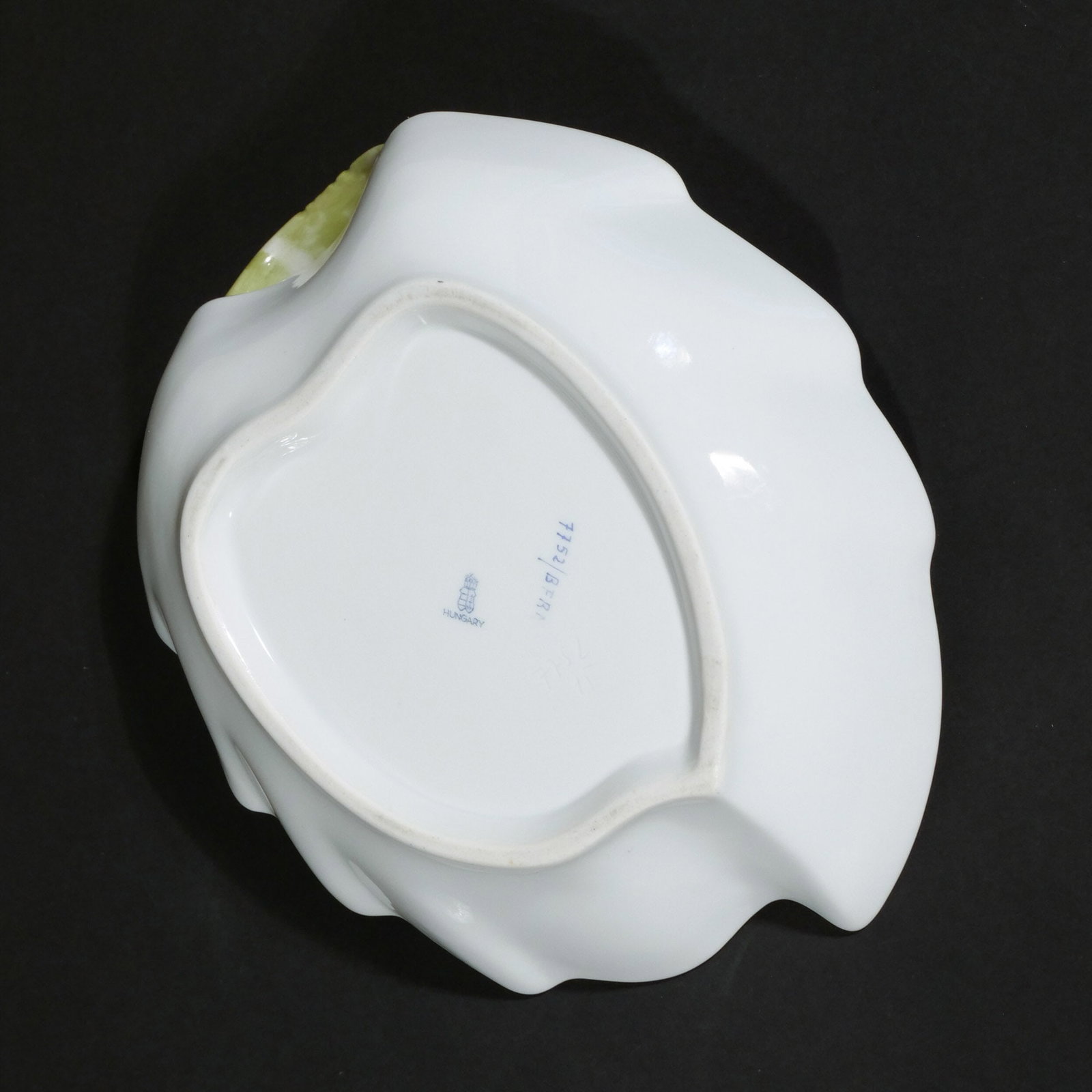 (19pc) MISC. HEREND TABLEWARE - 7