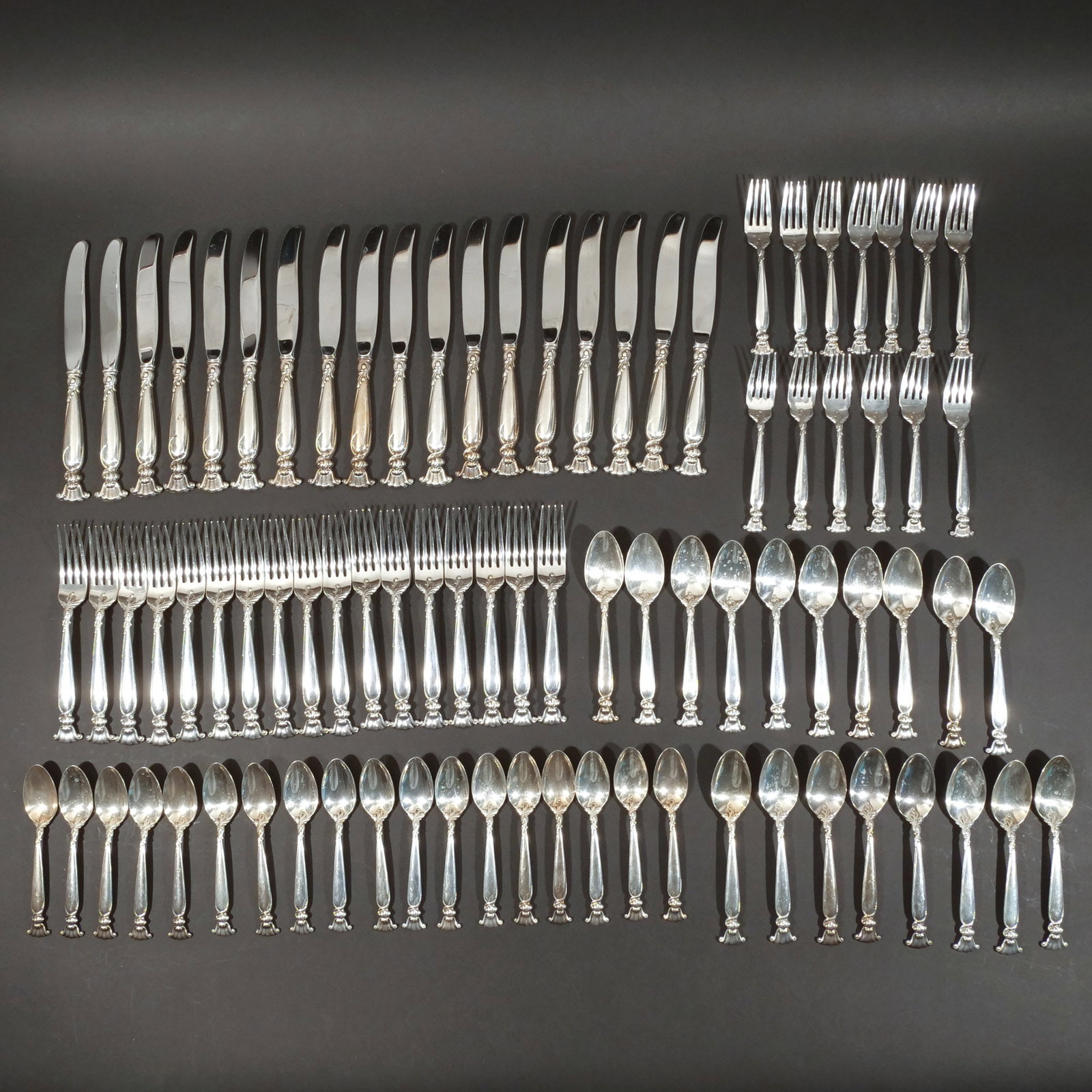 (85pc) WALLACE STERLING SILVER FLATWARE SERVICE - 6