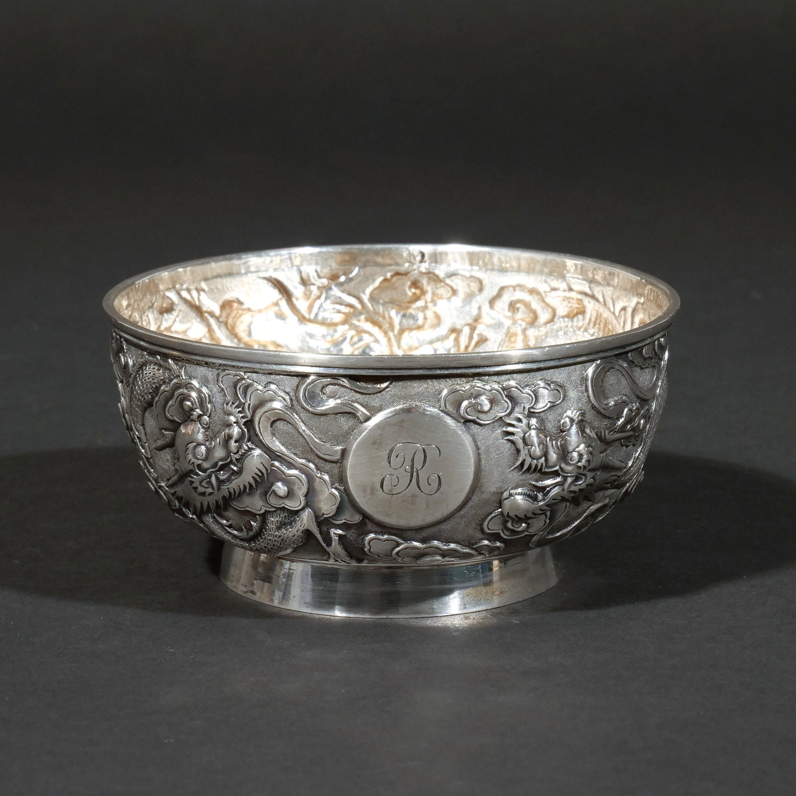 WANG HING CHINESE EXPORT SILVER BOWL (1 of 8)