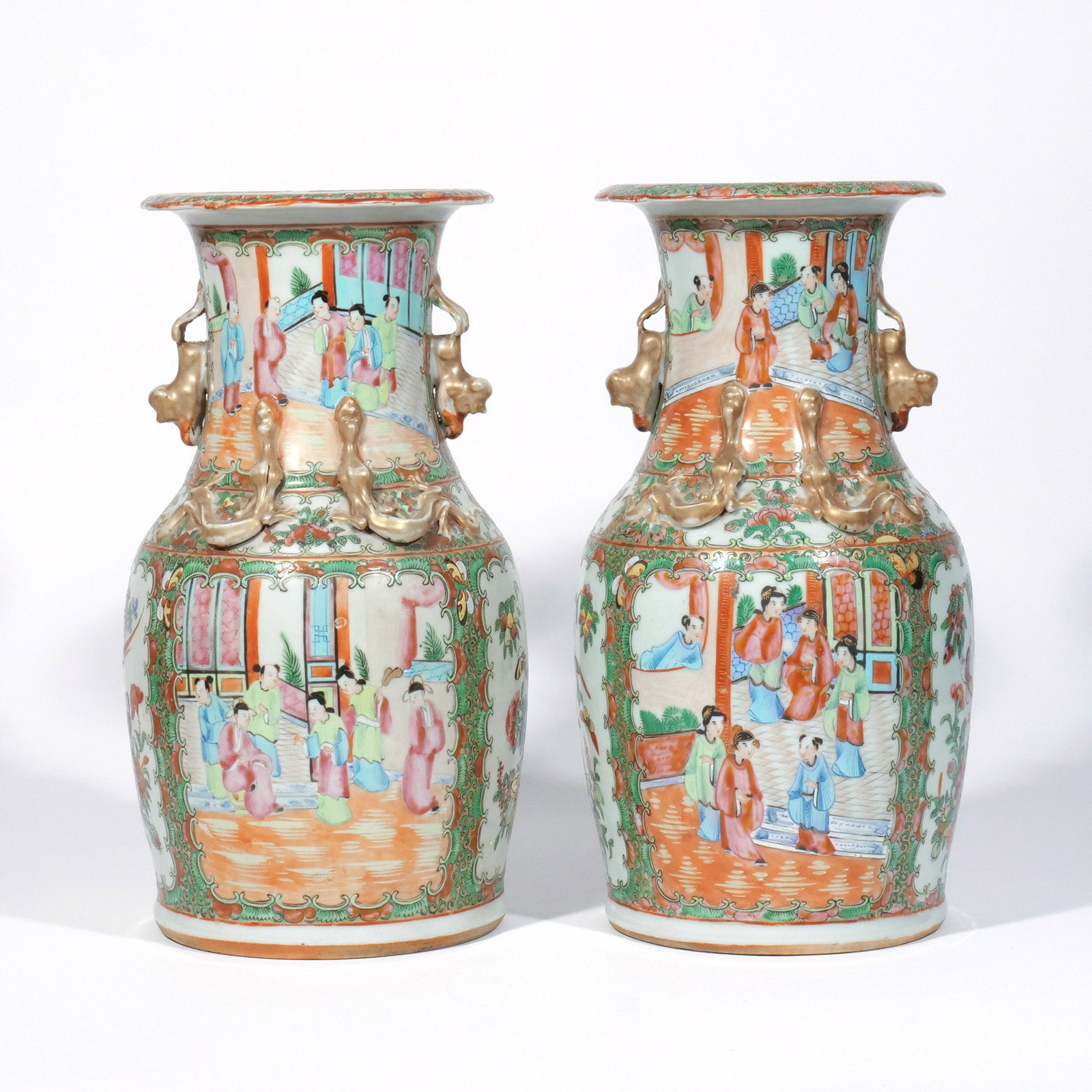 PAIR of CHINESE EXPORT ROSE MEDALLION VASES (1 of 7)