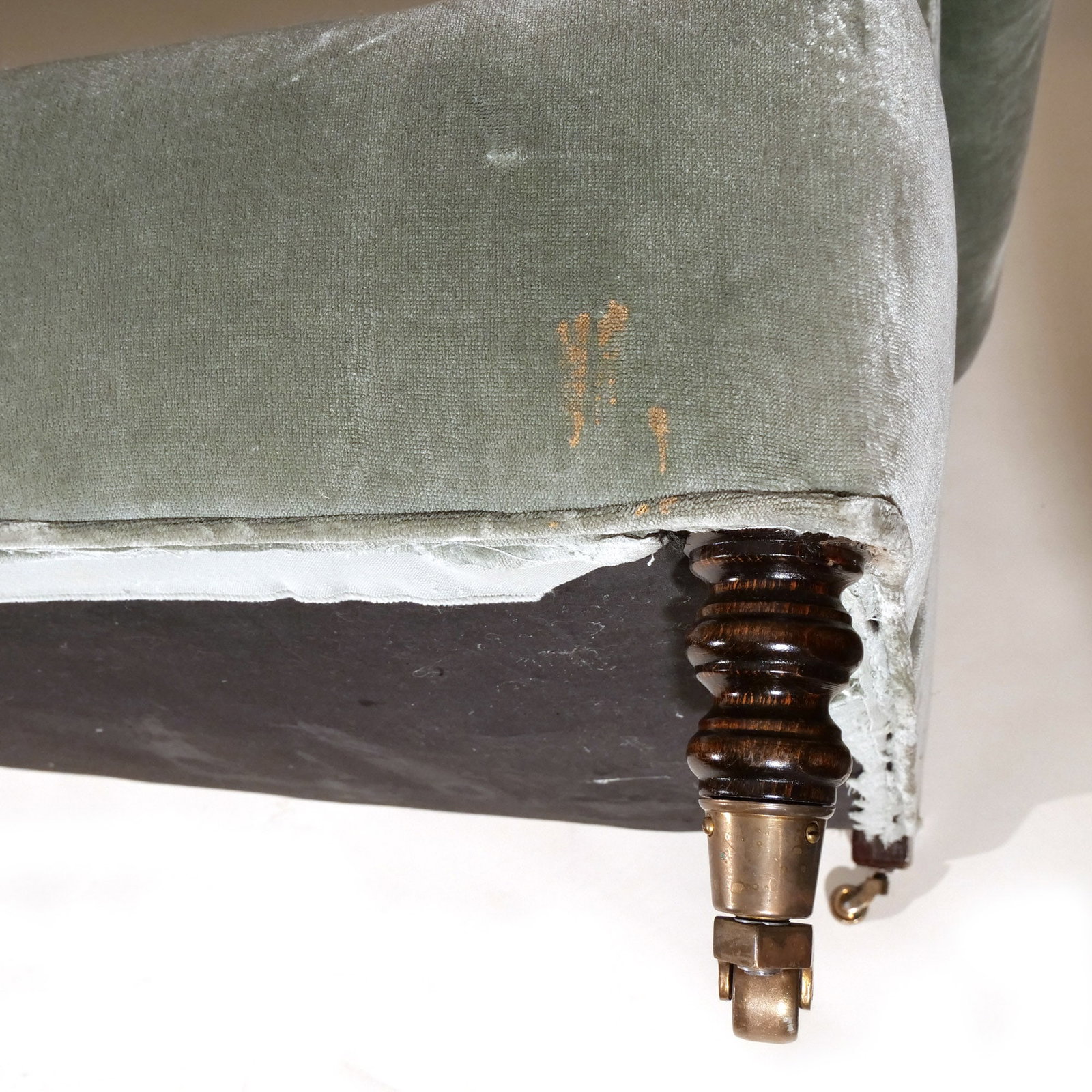 GEORGE SMITH SOFA - 13