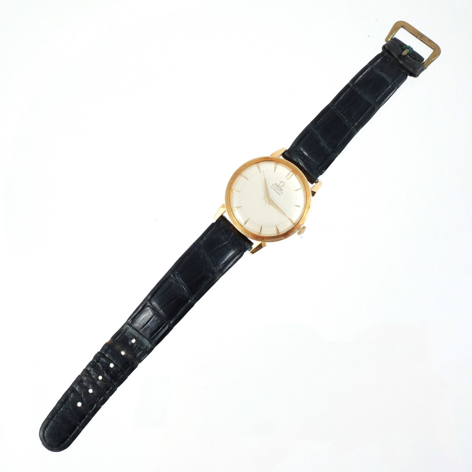 OMEGA 18K GOLD TURLER AUTOMATIC WATCH: Interior case stamped '0.750', signed 'Omega Watch Co.' with maker's mark, and numbered; 17-jewel Swiss movement signed 'Omega Watch Co.' and numbered '13364156'; 34 mm case; with original box and cer