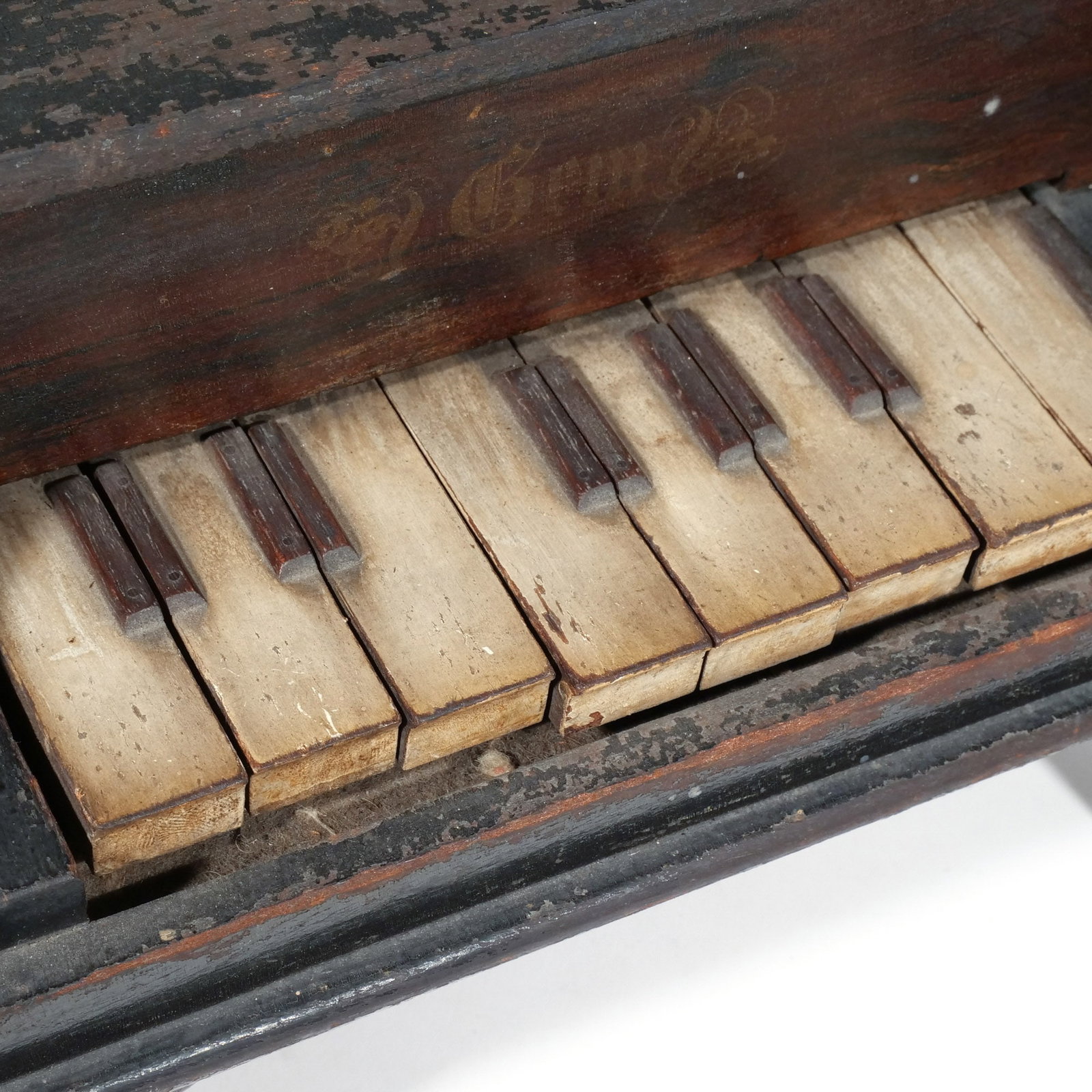 BAILEY'S MIDGET PIANO - 18