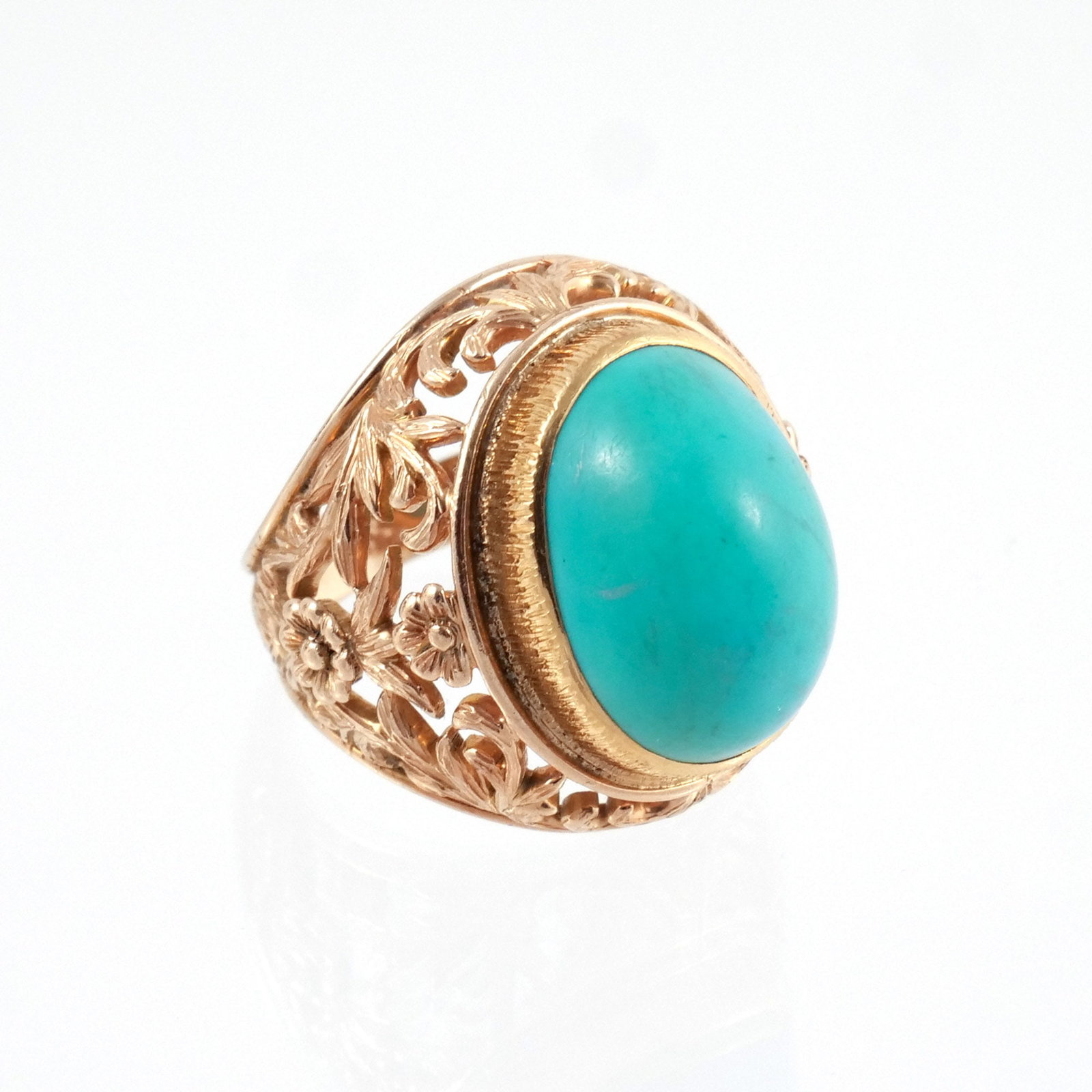 14K GOLD and TURQUOISE CABOCHON RING (1 of 5)