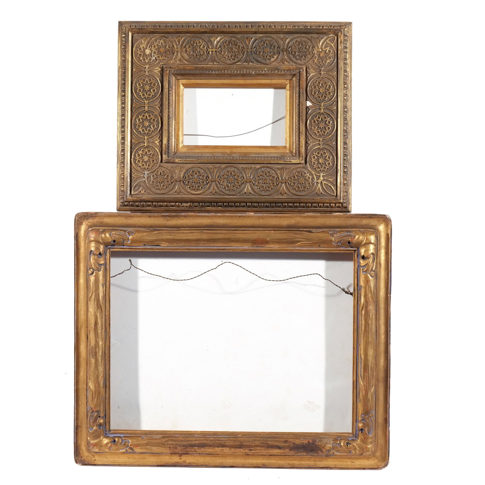 (2pc) FINE ANTIQUE GILT FRAMES (1 of 9)