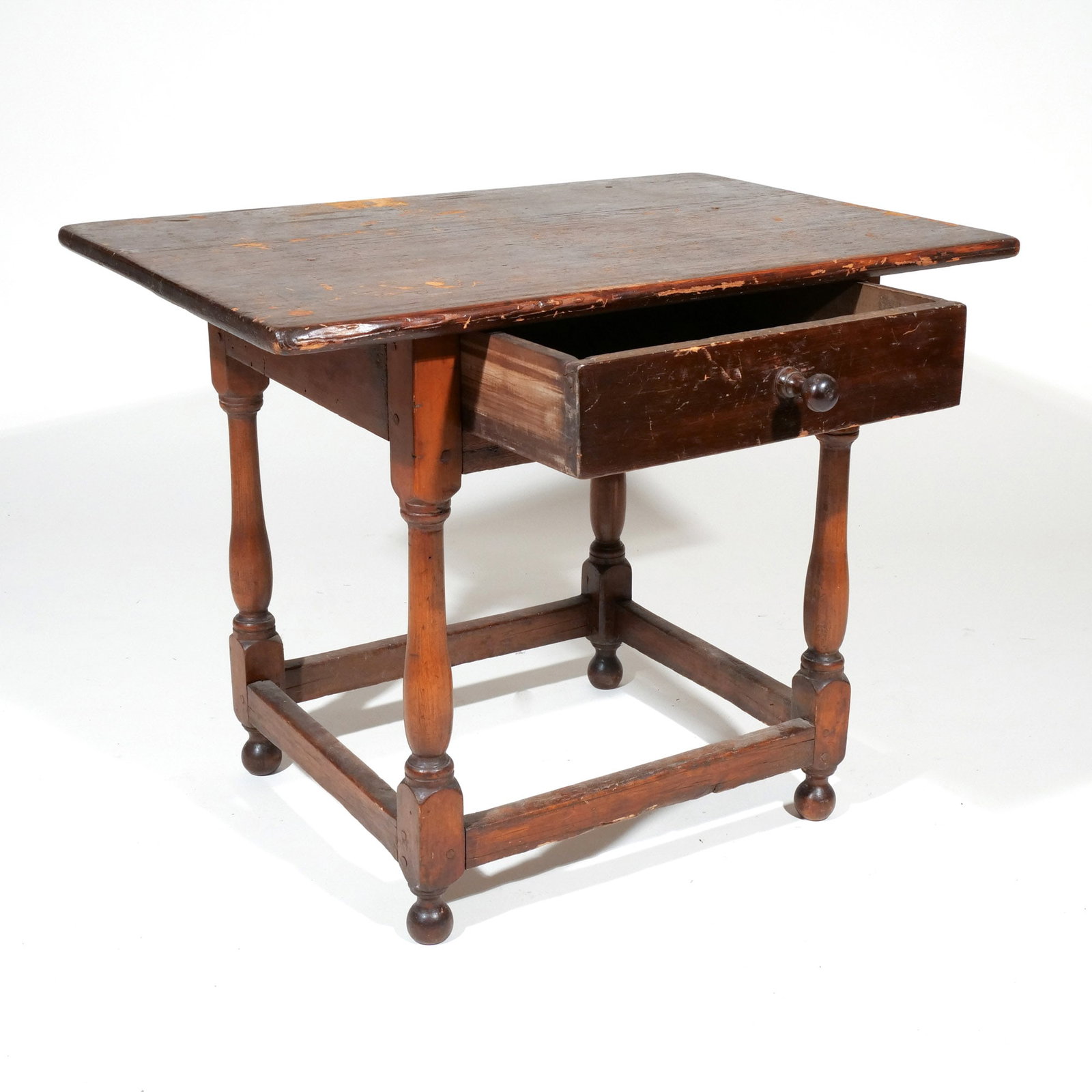 SMALL MAPLE & PINE TAVERN TABLE - 4