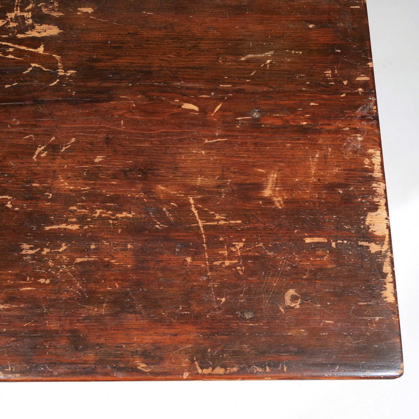 SMALL MAPLE & PINE TAVERN TABLE - 8