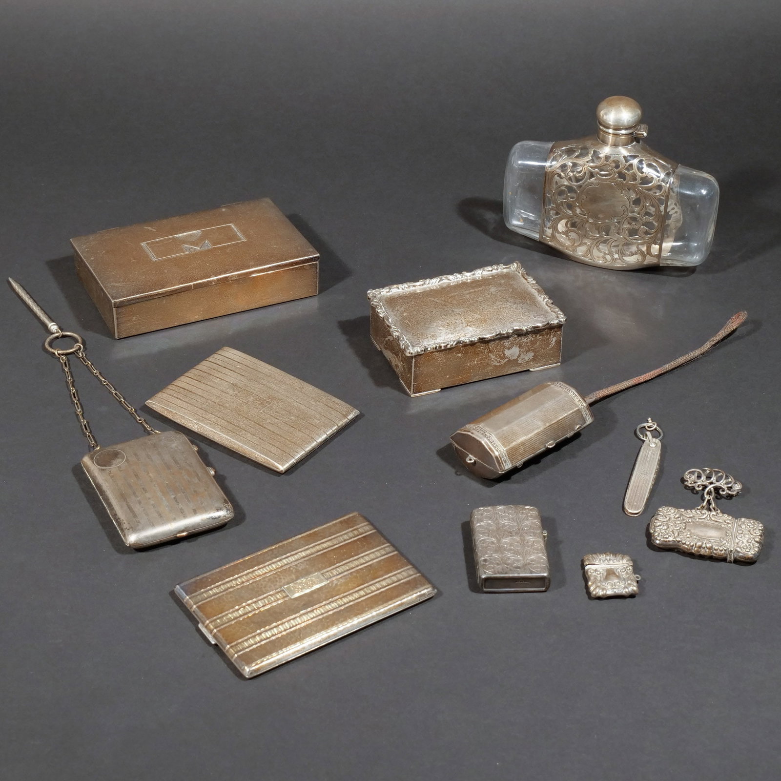 (11pc) MISC. STERLING SILVER DRESSING ITEMS (1 of 9)