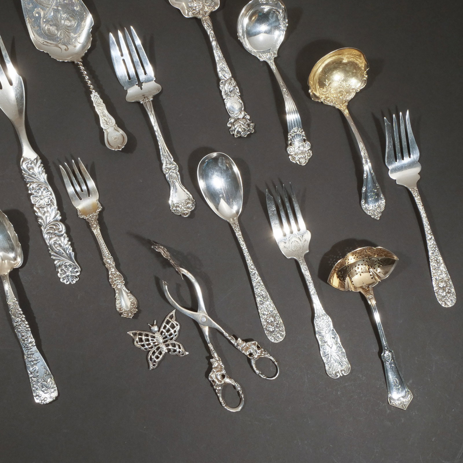 (15pc) MISC. STERLING SILVER SERVING PIECES - 5