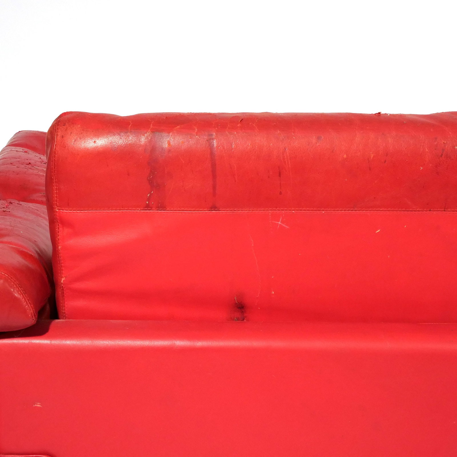 (3pc) TUFTED RED LEATHER SEATING - 6