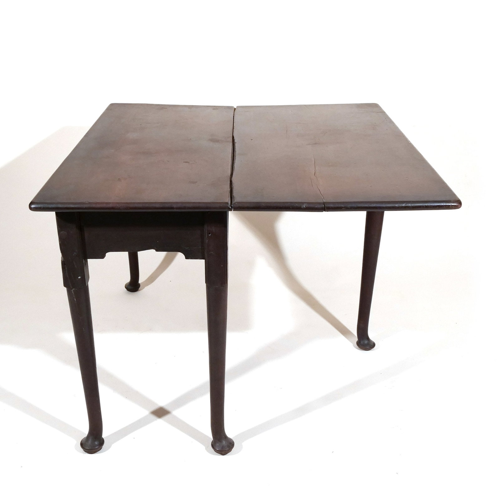 QUEEN ANNE WALNUT DROP-SIDE TABLE - 3
