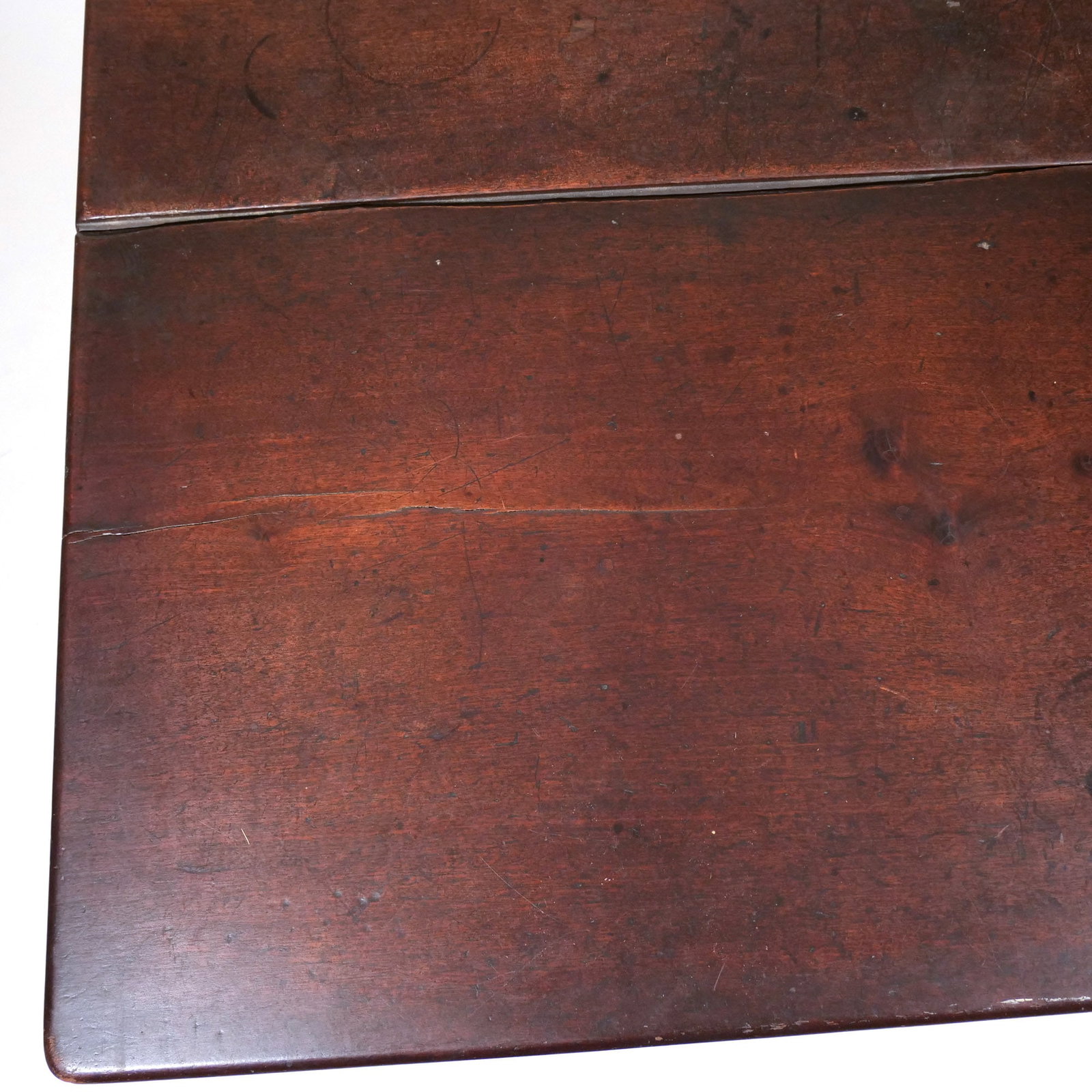 QUEEN ANNE WALNUT DROP-SIDE TABLE - 8
