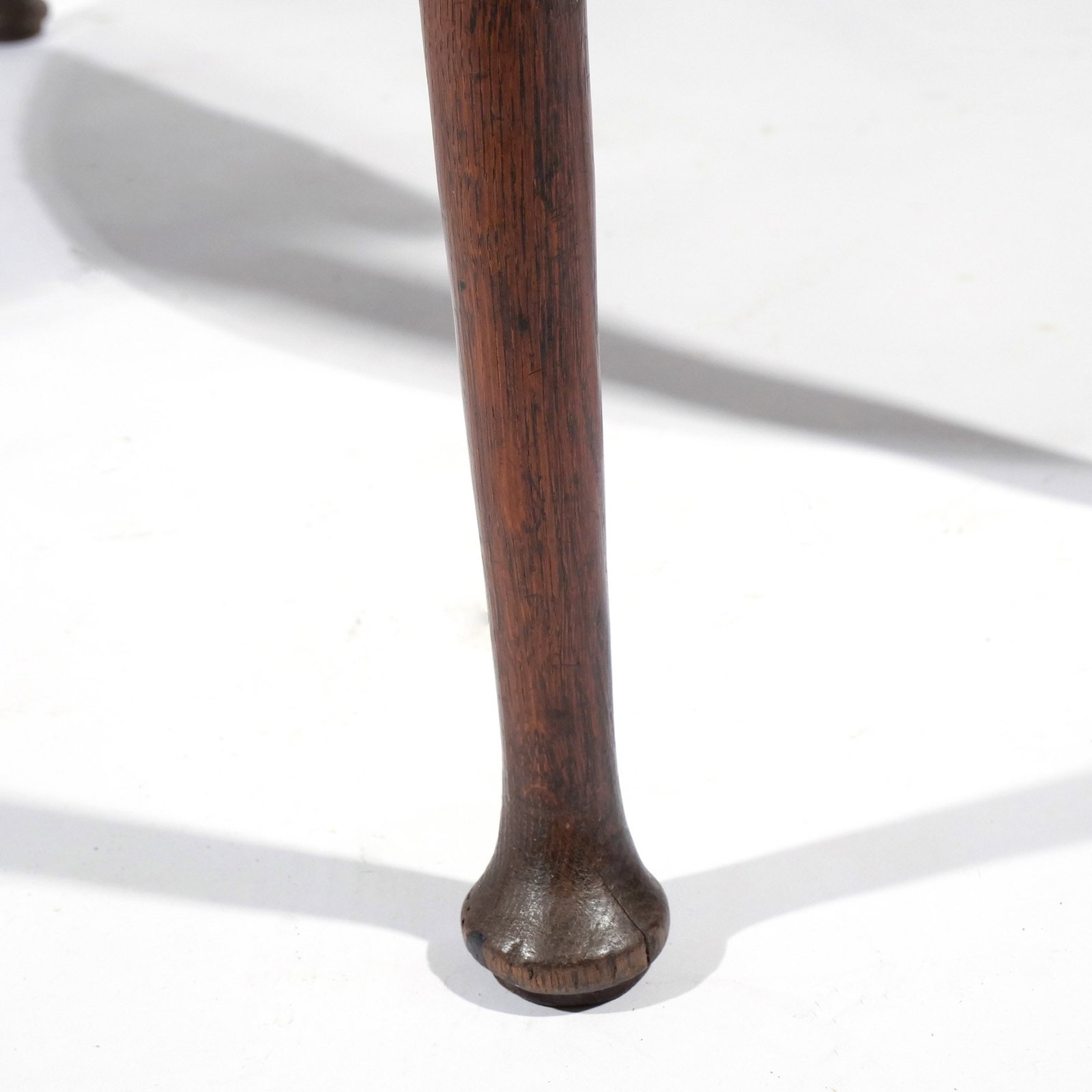 QUEEN ANNE OAK SMALL SIZE DROP LEAF TABLE - 15