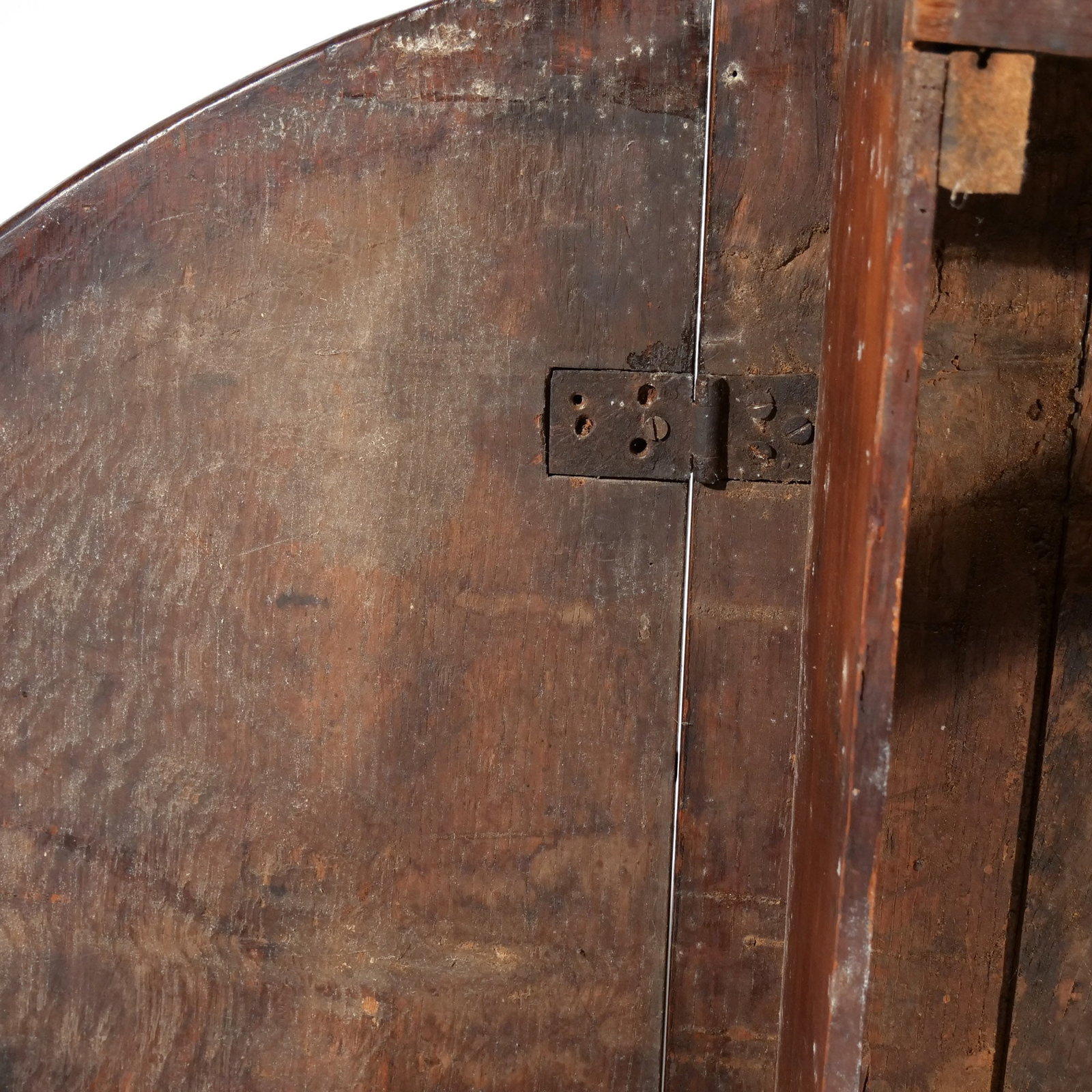 QUEEN ANNE OAK SMALL SIZE DROP LEAF TABLE - 9