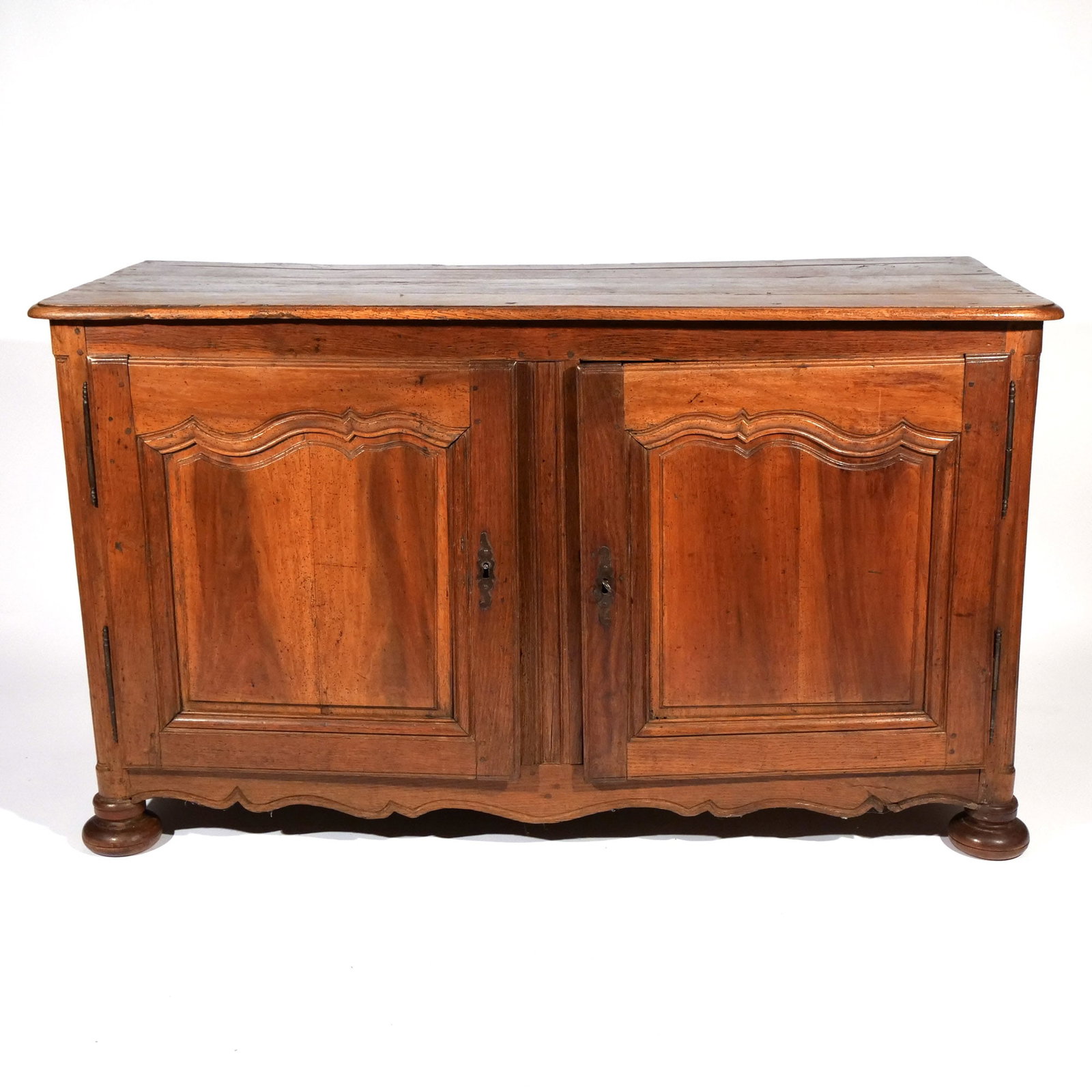 FRENCH PROVINCIAL BUFFET (1 of 10)