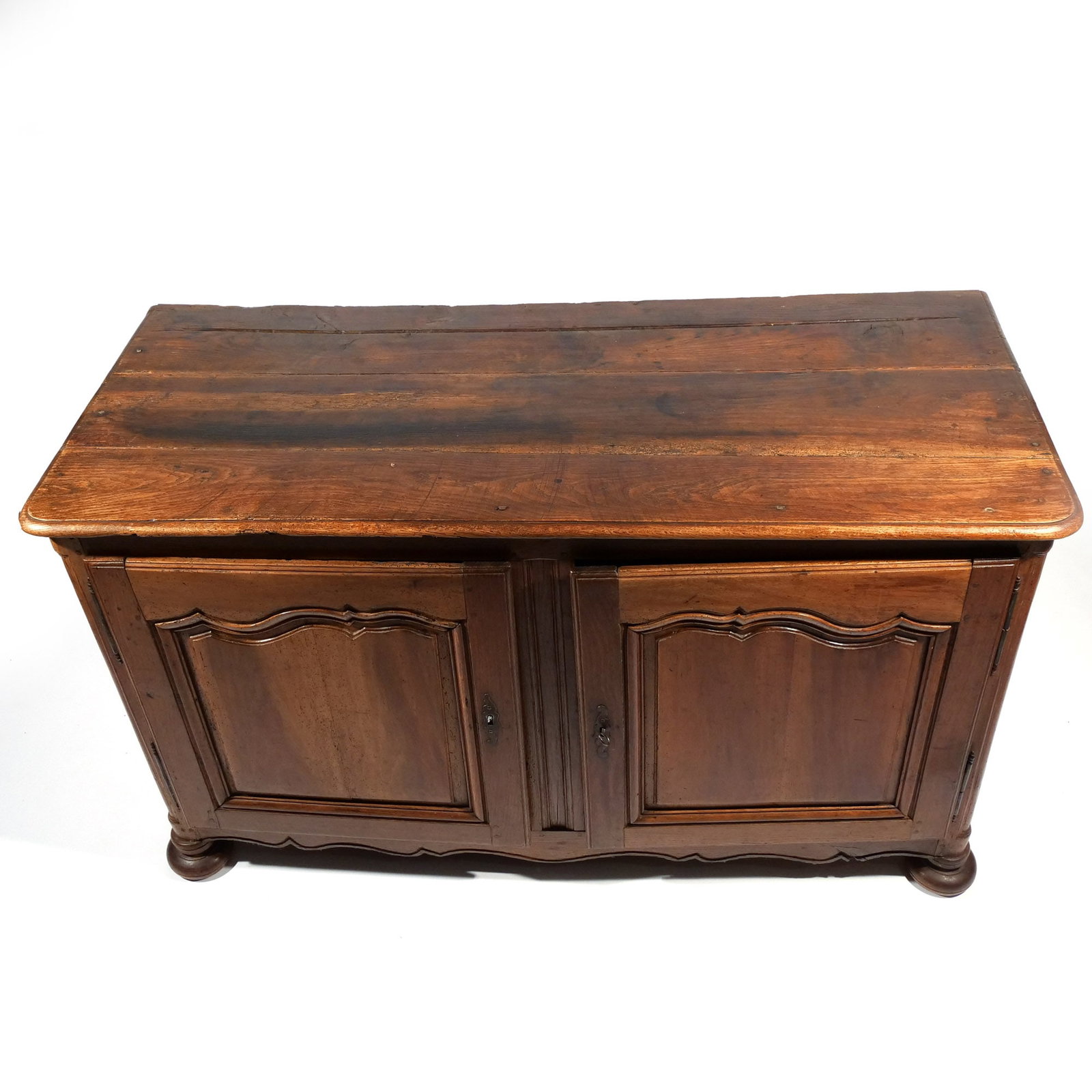 FRENCH PROVINCIAL BUFFET - 3