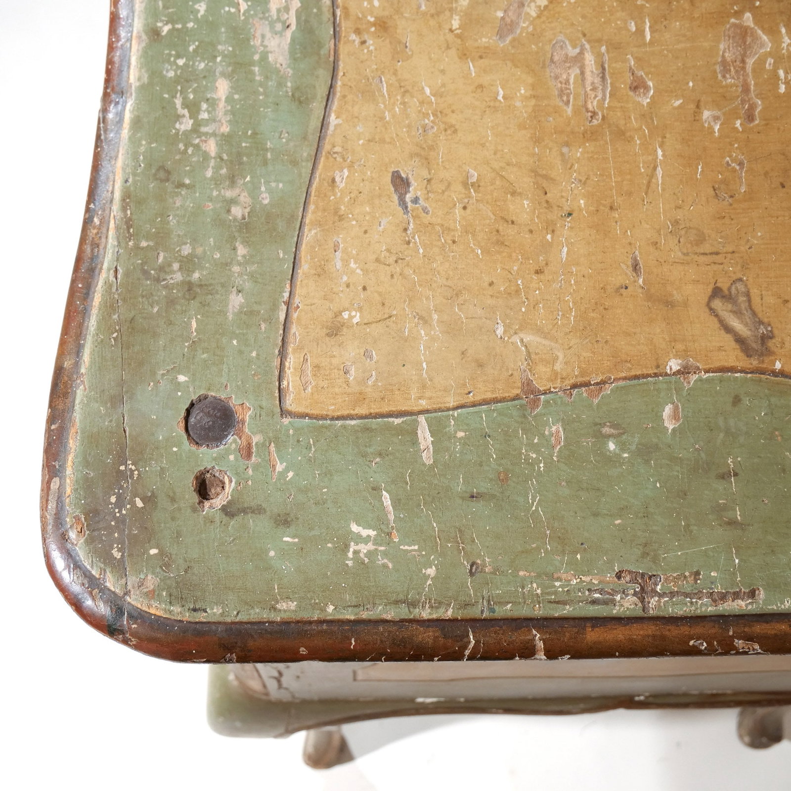 18THC. CONTINENTAL PAINT-DECORATED COMMODE - 20