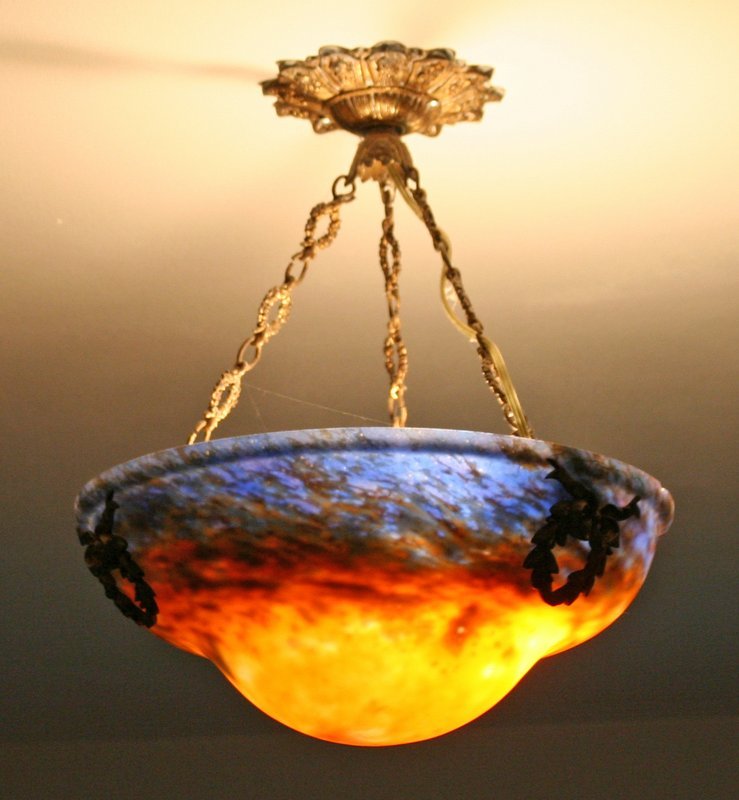 696) MULLER FRÈRES MOTTLED GLASS PLAFONNIER of: helmet shape, signed Muller Frères Luneville, with rim chip, H: 16" (total), diameter of shade: 14"