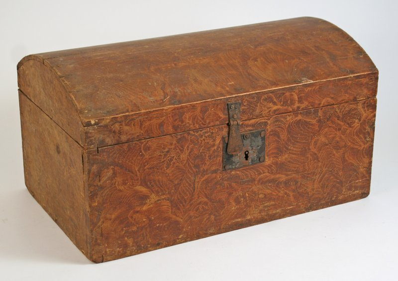GRAIN-PAINTED STORAGE BOX: with domed top, H: 11" W: 20 1/2" D: 12 1/4"