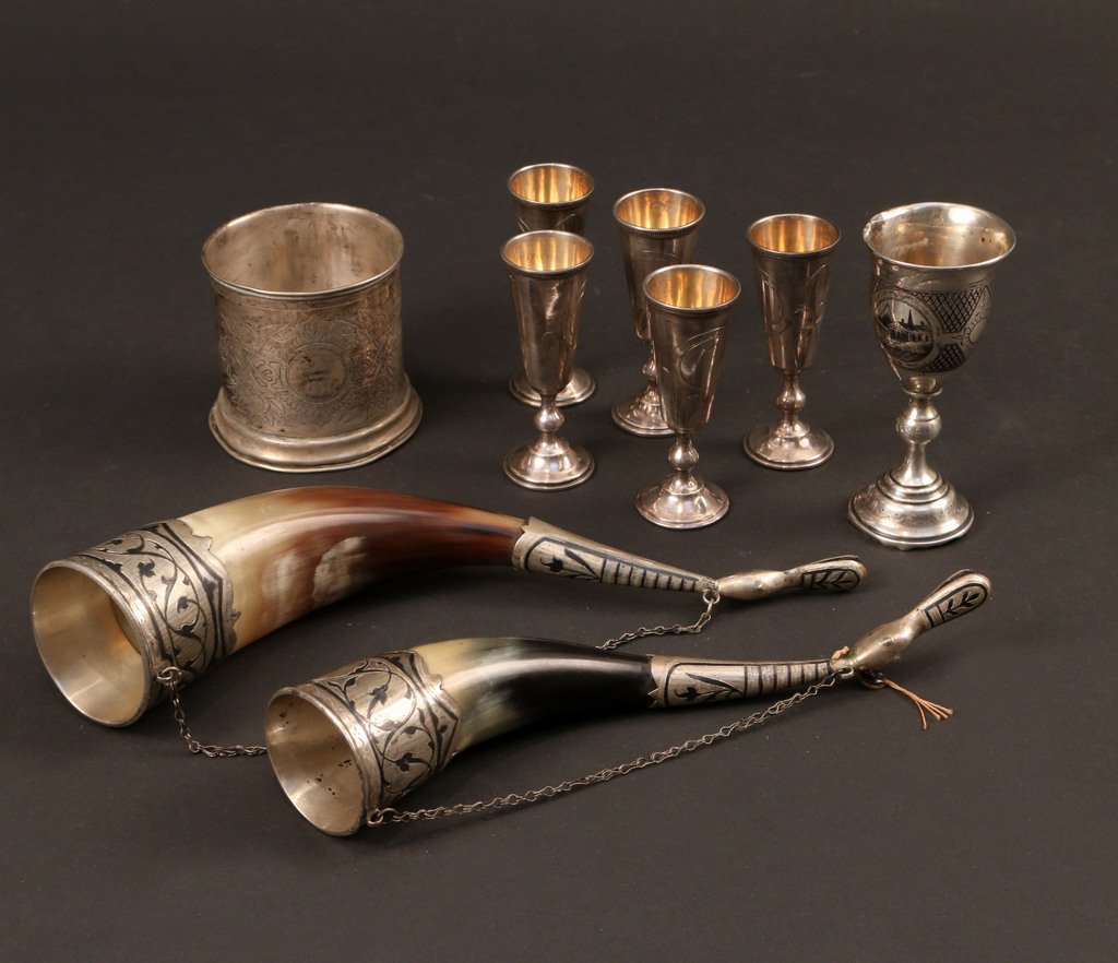 (9pc) RUSSIAN SILVER HOLLOWARE: Including four cordial cups, a niello cordial cup, two soviet silver mounted niello decorated horns in the shape of a duck, and a small beaker; tot. weighable silver 9 toz