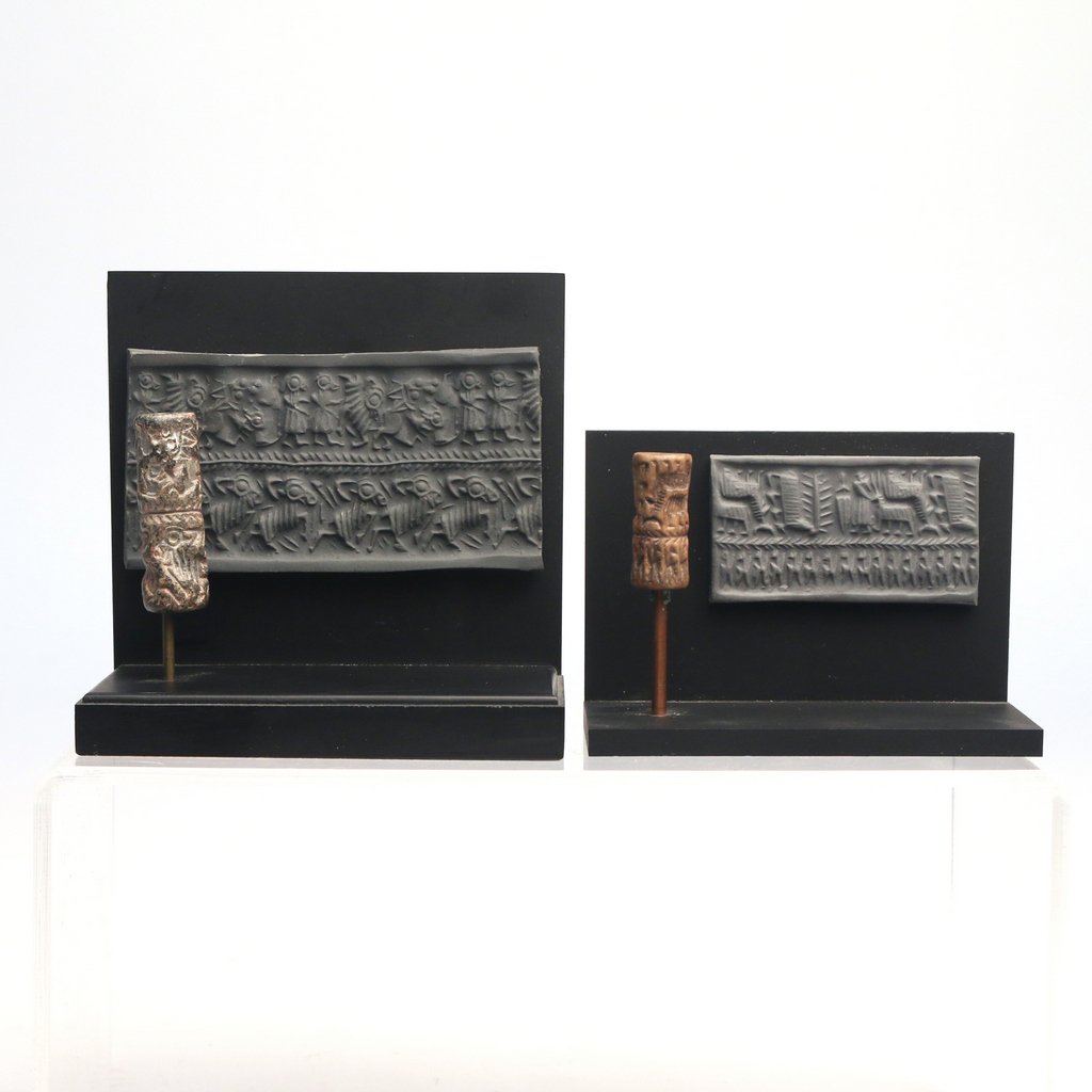 (2pc) ANCIENT CYLINDER SEALS (1 of 9)