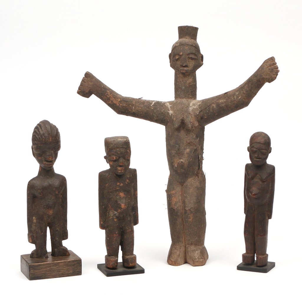 (4pc) LOBI FIGURAL CARVINGS (1 of 4)