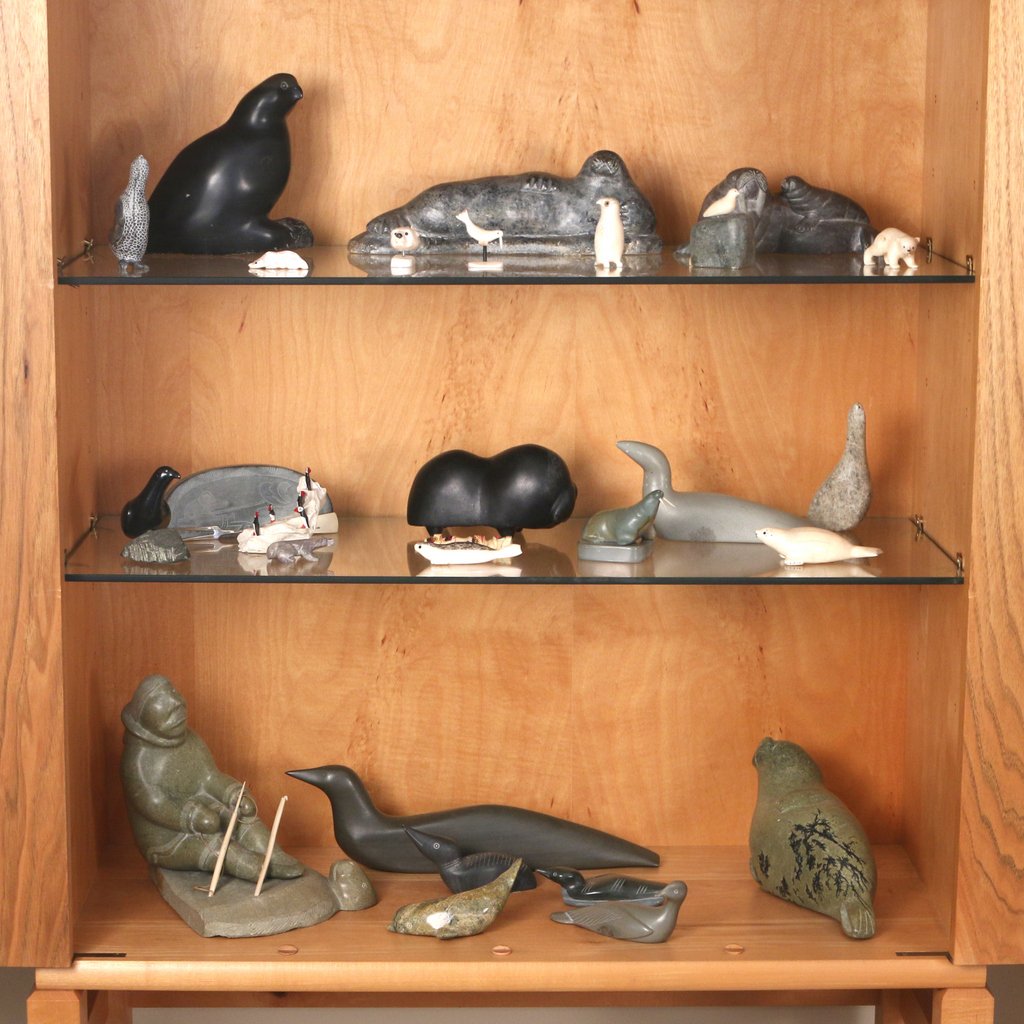 COLLECTION OF SMALL INUIT SCULPTURE (1 of 8)