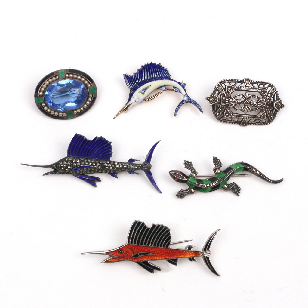 GROUP OF 6 PINS: 3 of fish, 1 marcasite,1 salamander & 1 with blue stone, seed pearls & enamel
