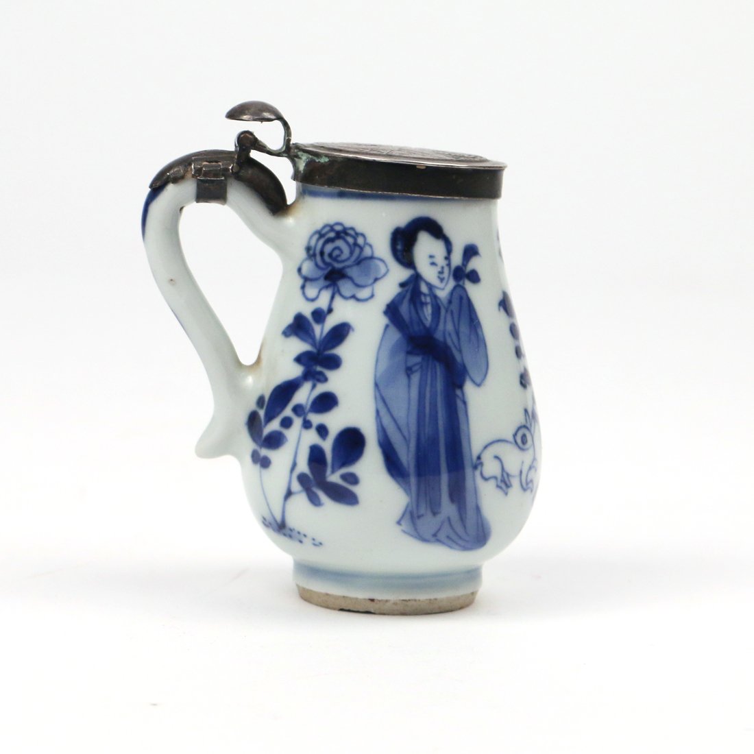 CHINESE BLUE & WHITE PORCELAIN PITCHER (1 of 5)