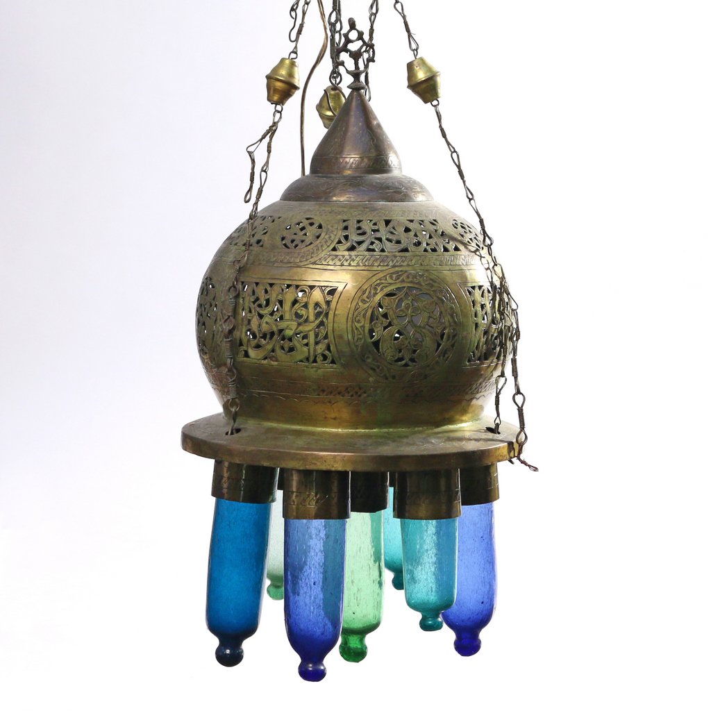 MIDDLE EASTERN HANGING LIGHT FIXTURE (1 of 4)