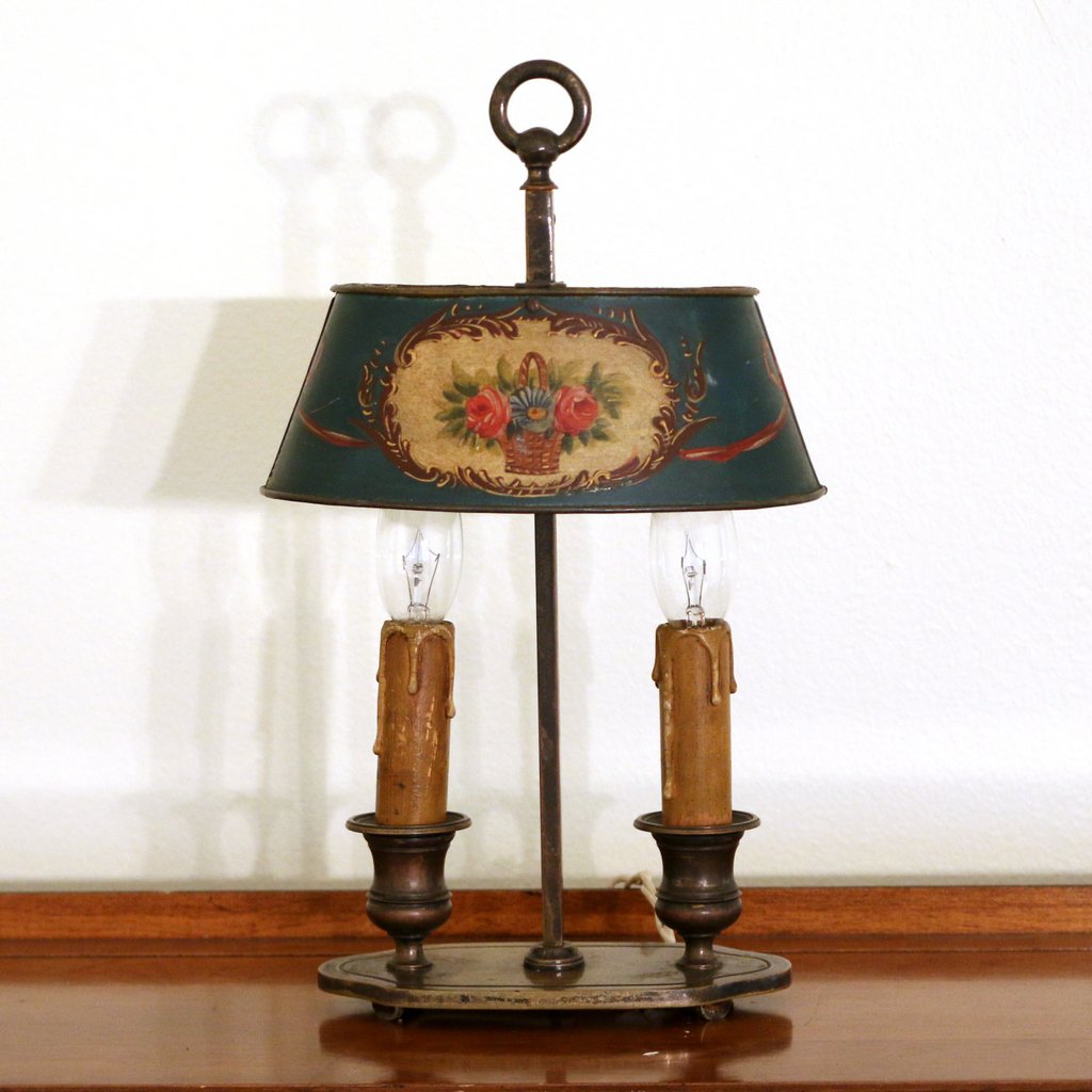 FRENCH TOLE PAINTED BOUILLOTEE LAMP (1 of 1)
